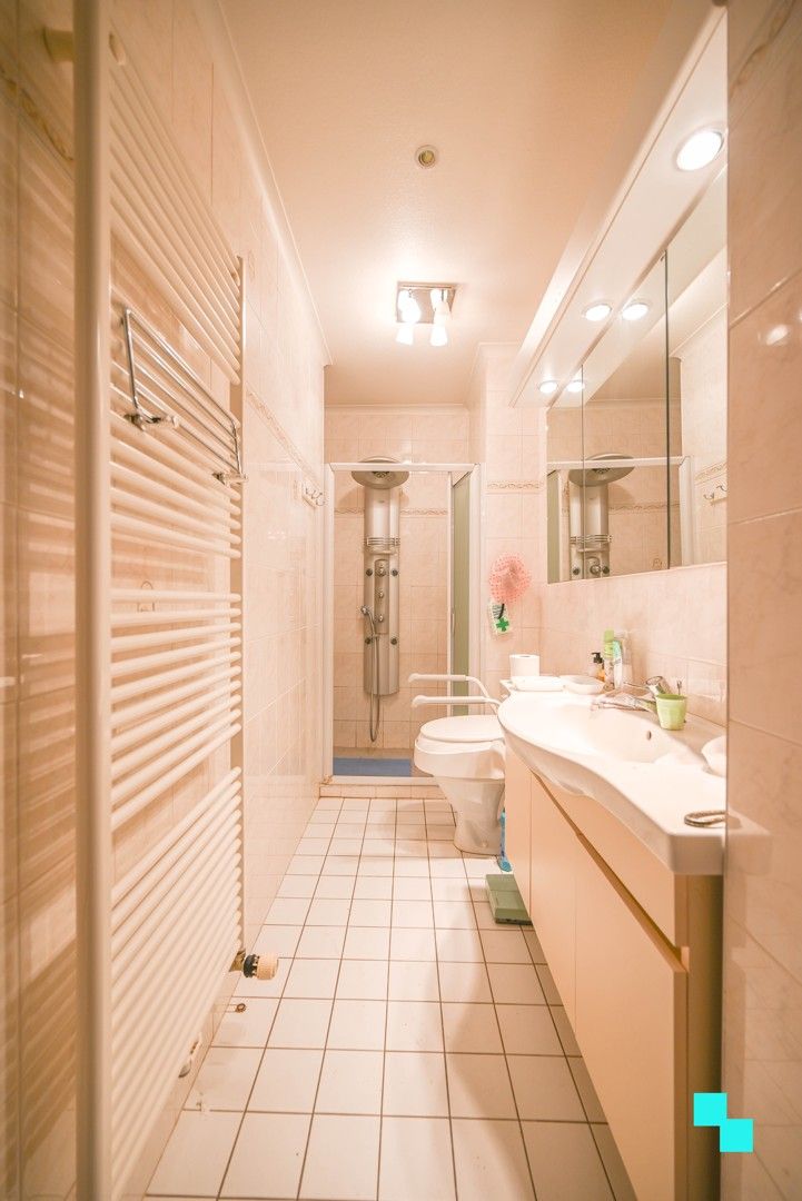 Bungalow met tuin in Harelbeke foto 13