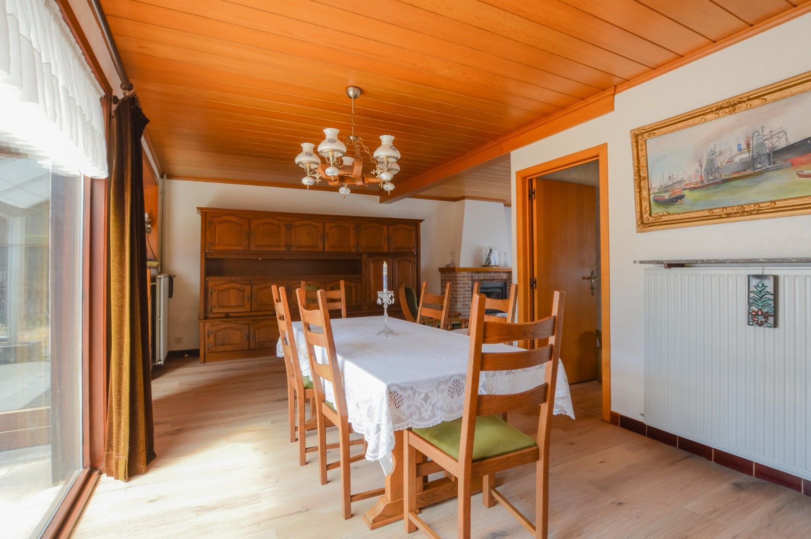 Halfopen woning op ruim perceel van 1.082 m² foto 4