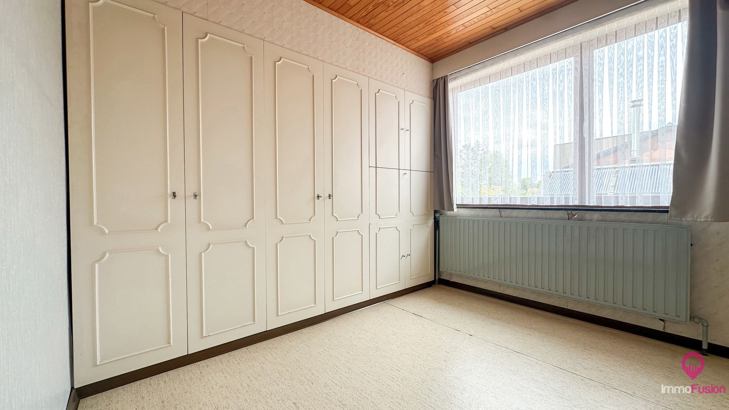 Ruime woning met 5slpk + groot perceel in bosrijke omgeving! foto 28