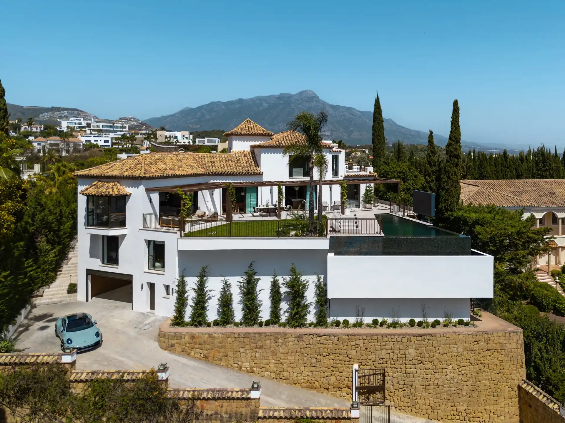 Architecturale topvilla met wellness en zeezicht in het exclusieve La Quinta foto 29