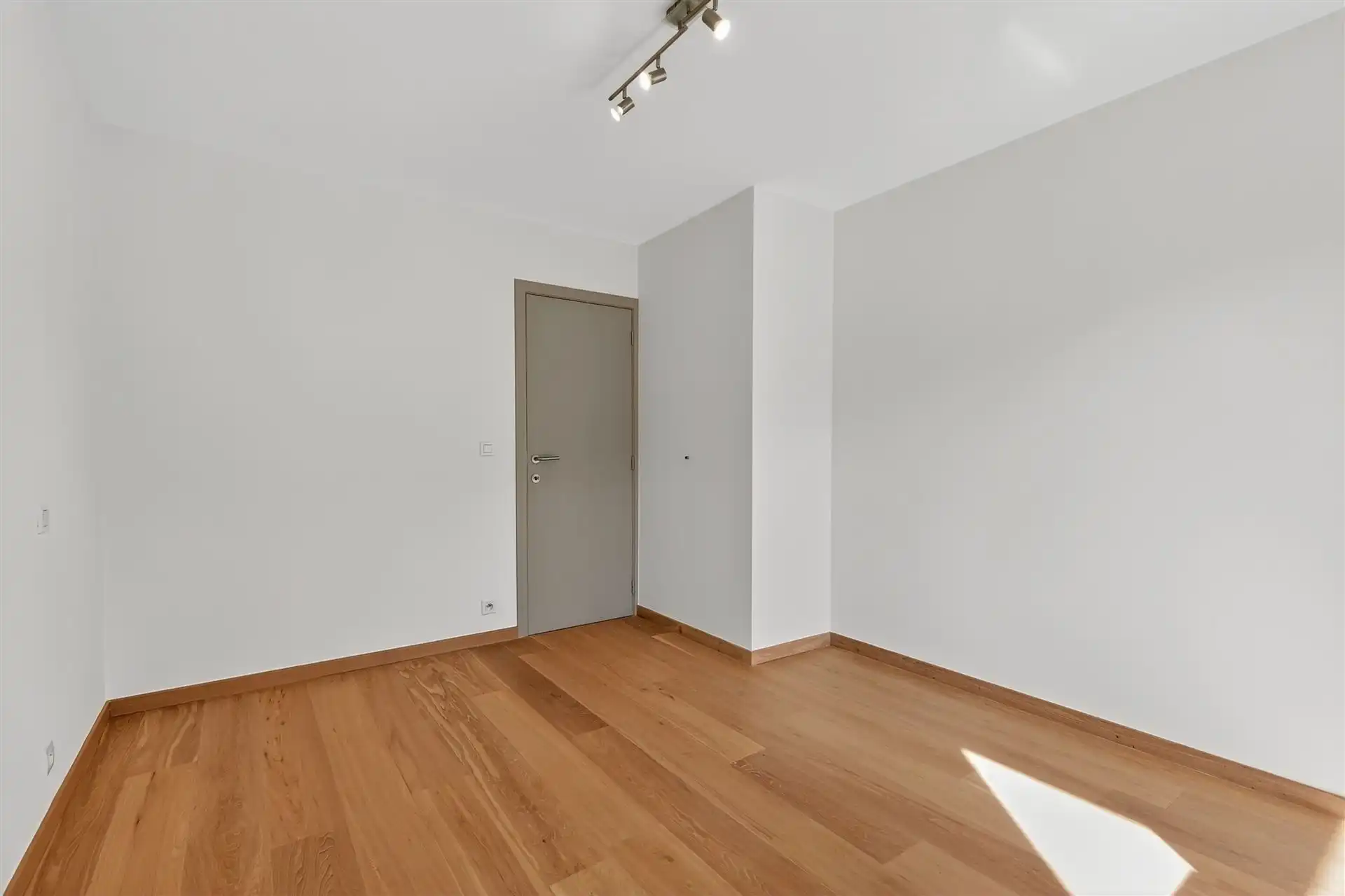 JACHTHAVEN / ZONNIG TERRAS foto 12