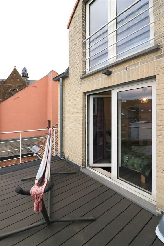 Uniek gerenoveerd appartement in de stad foto 20