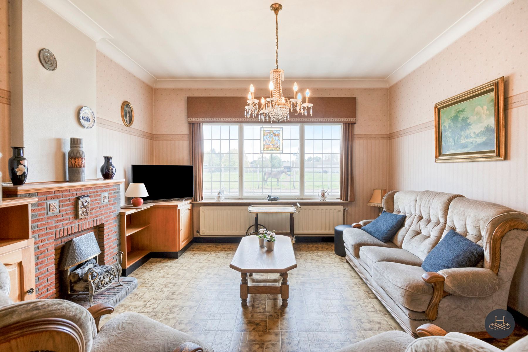 Charmante woning met gezellige tuin op toplocatie foto 6