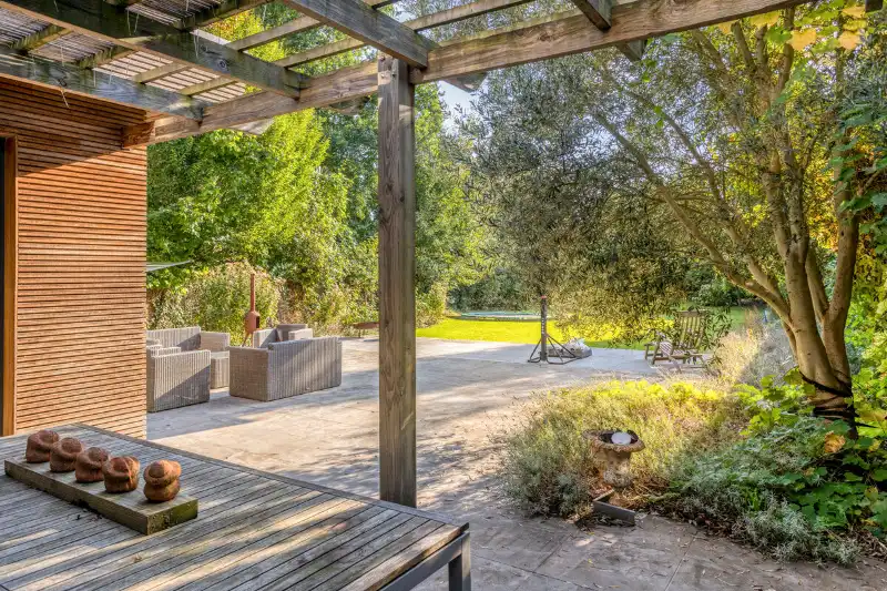 Statige herenwoning met 594 m² woonoppervlakte en uitzonderlijke tuin in hartje Menen foto 12