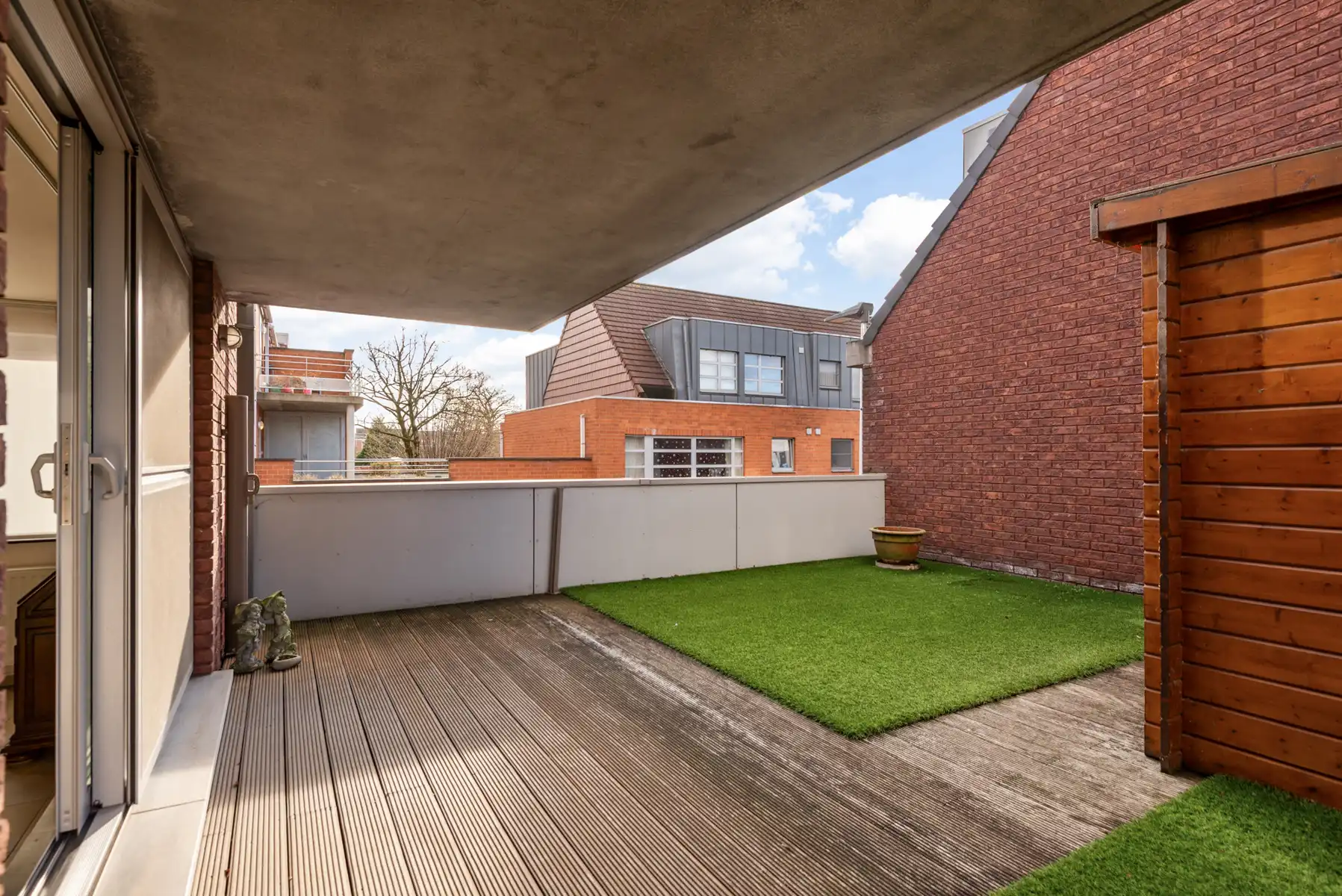 Lichtrijk hoekappartement gelegen in centrum Aartselaar foto 10