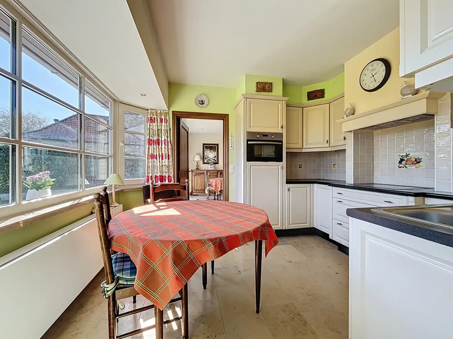 Instapklare villa op rustige topligging foto 7