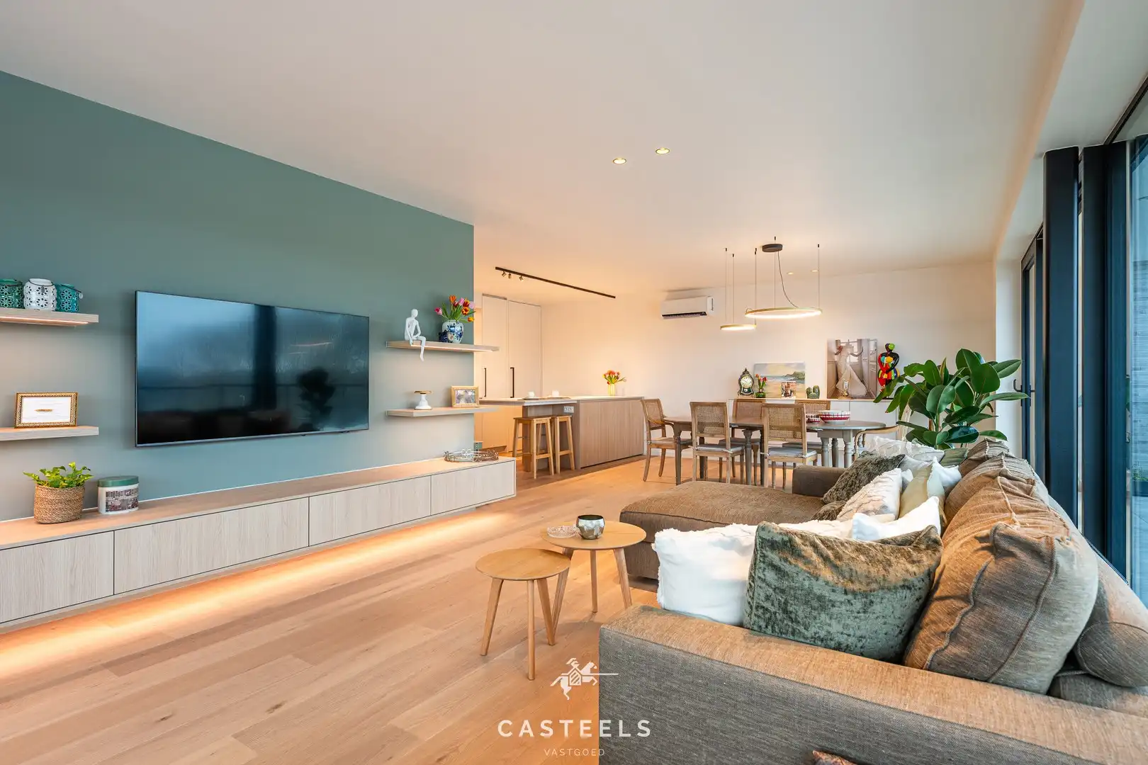 Unieke kans: Exclusief penthouse ONDER REGISTRATIERECHTEN! foto 3