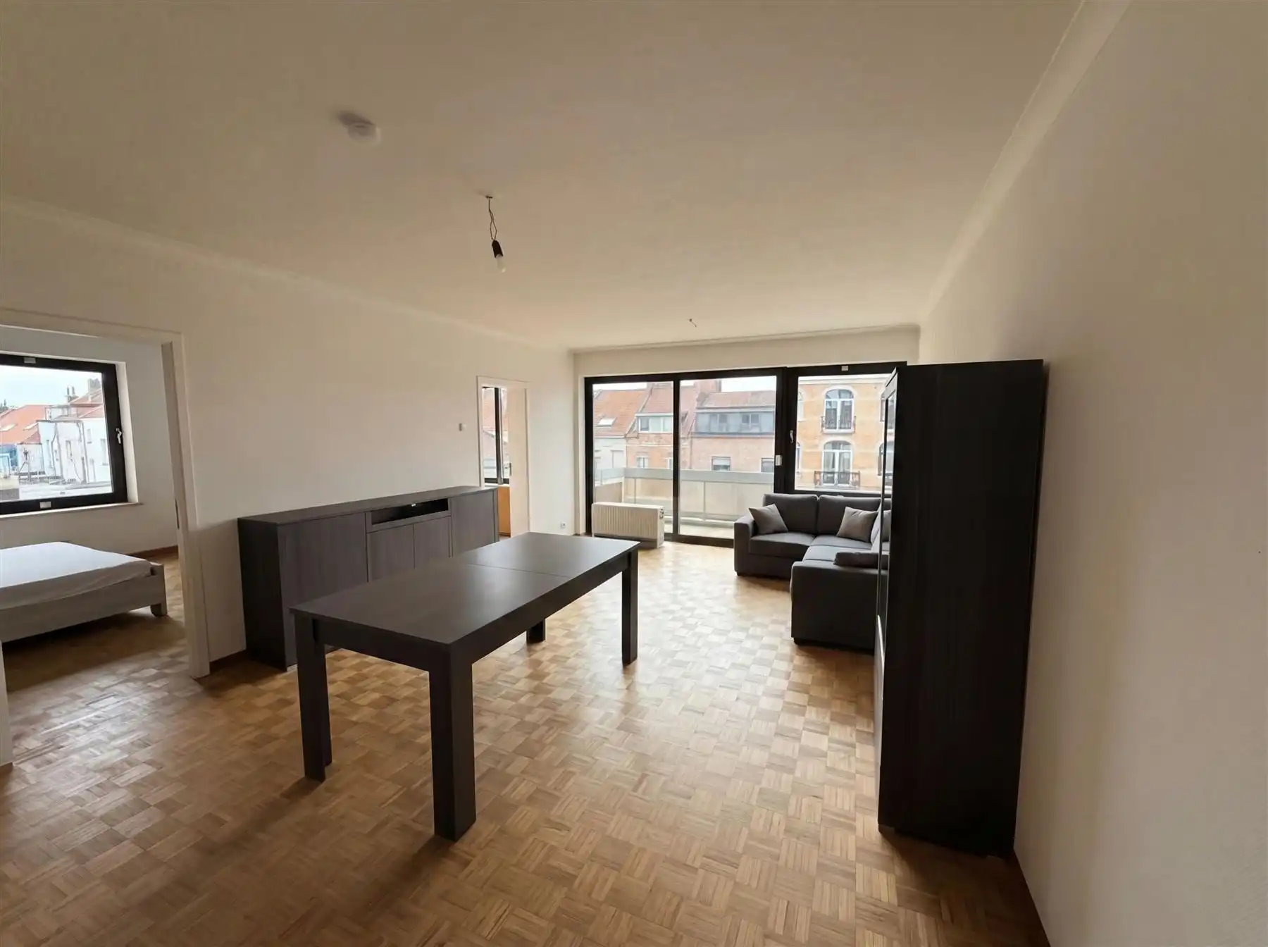 APPARTEMENT MET TERRAS EN ONDERGRONDSE STAANPLAATS foto 3