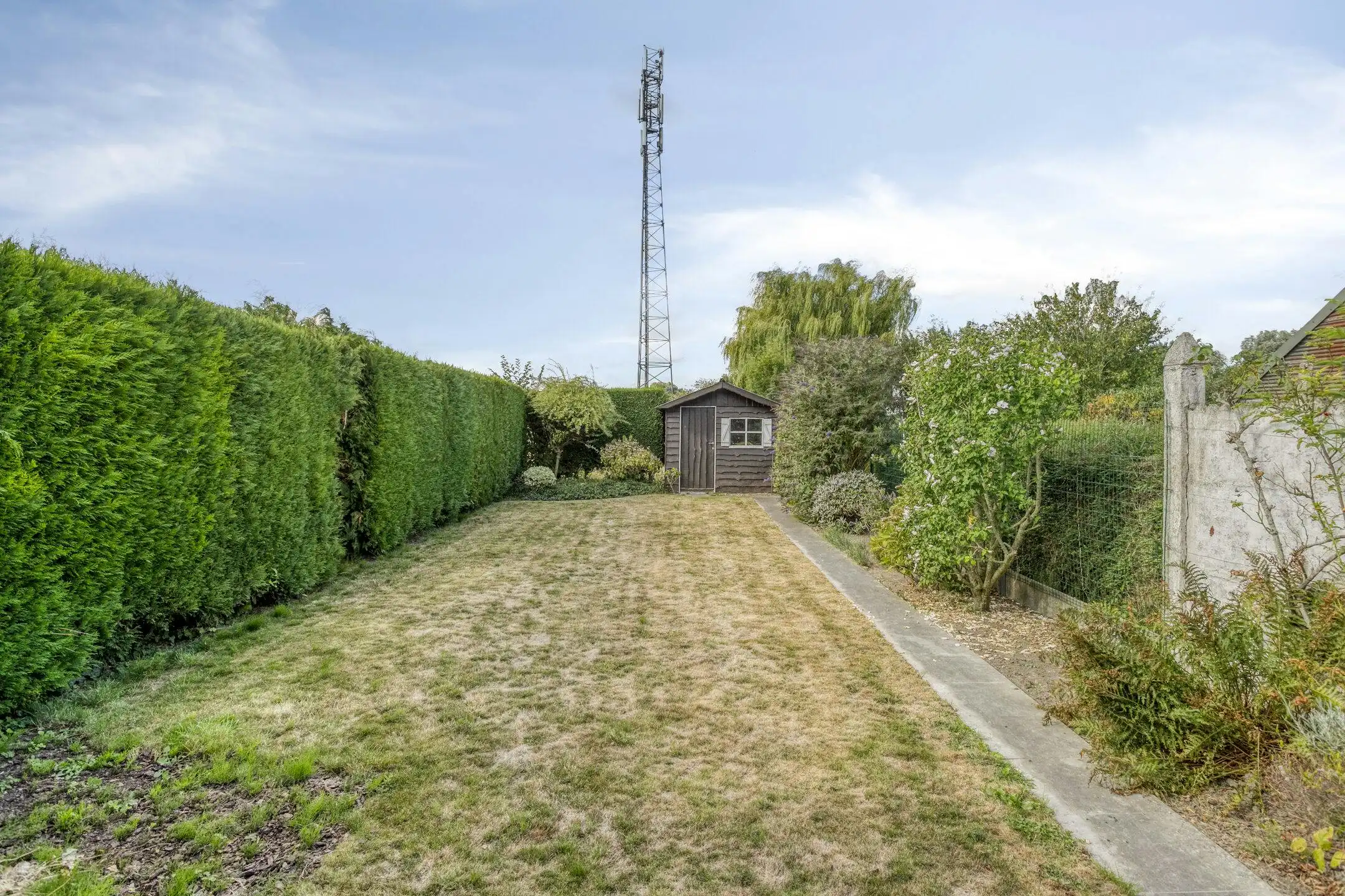 Karaktervol huis met zonnige tuin, 3 slaapkamers én garage met uitweg foto 20