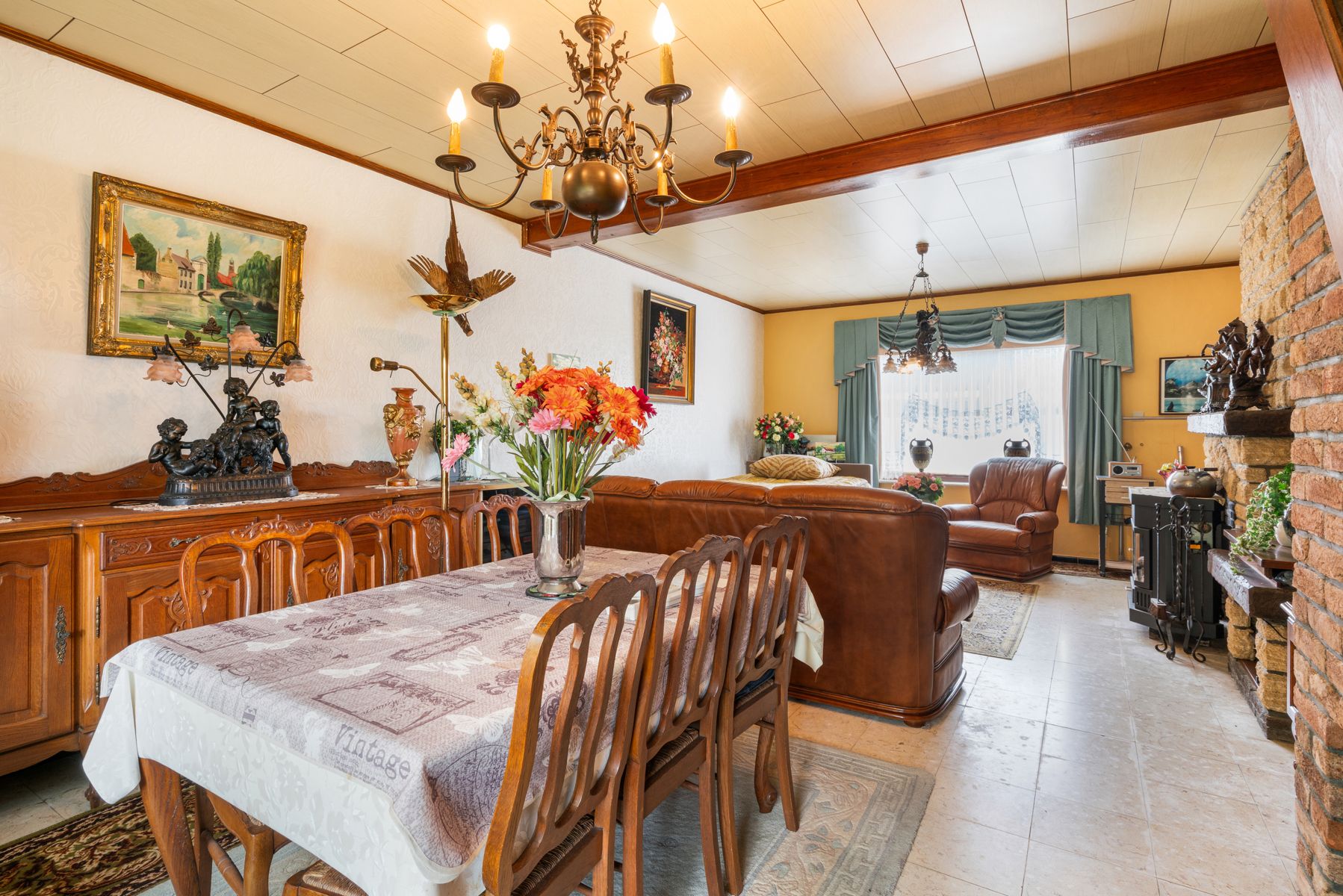 Te renoveren woning in Oordegem foto 3