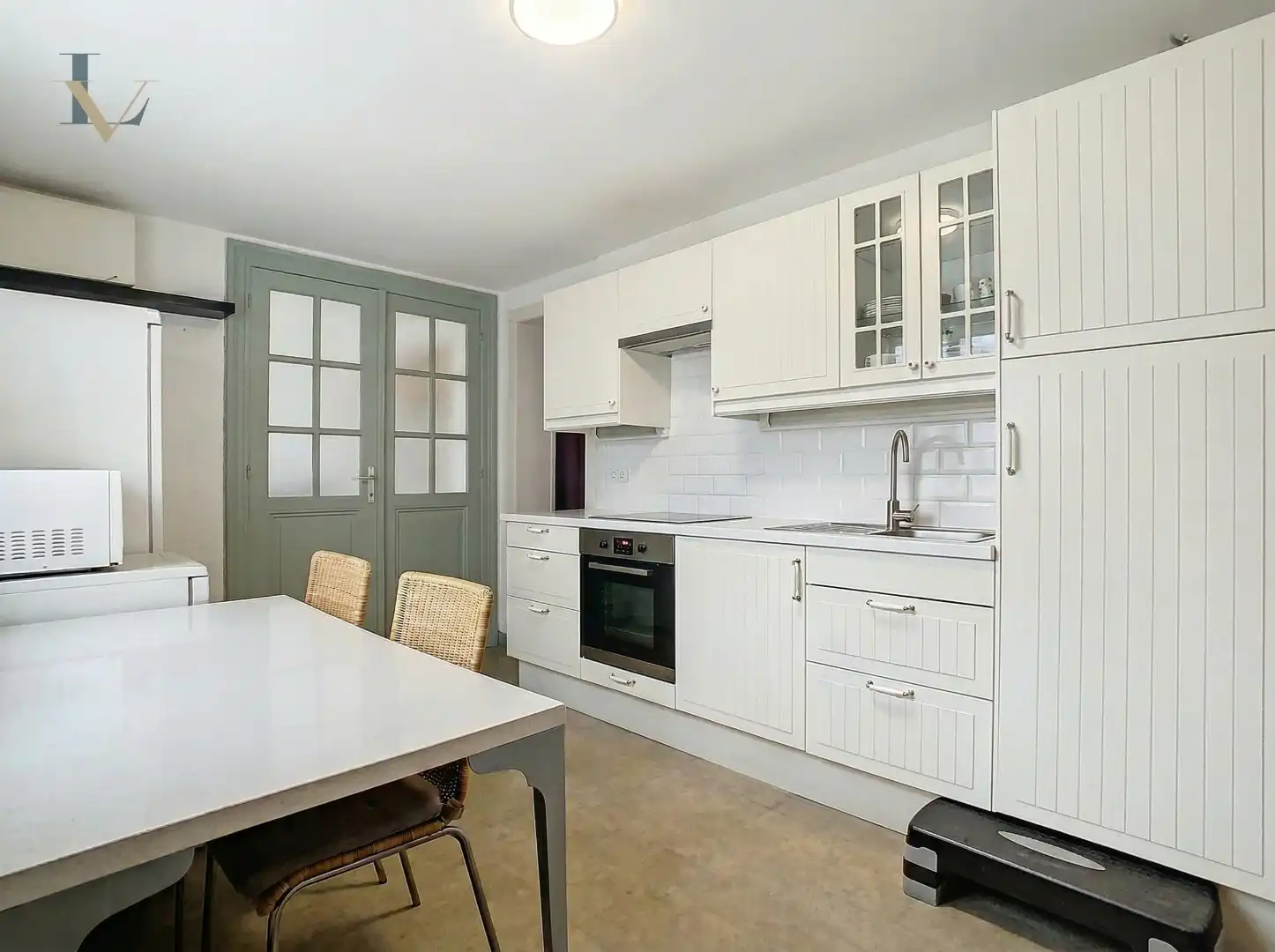 Te renoveren woning met handelsruimte/praktijkruimte  foto 9