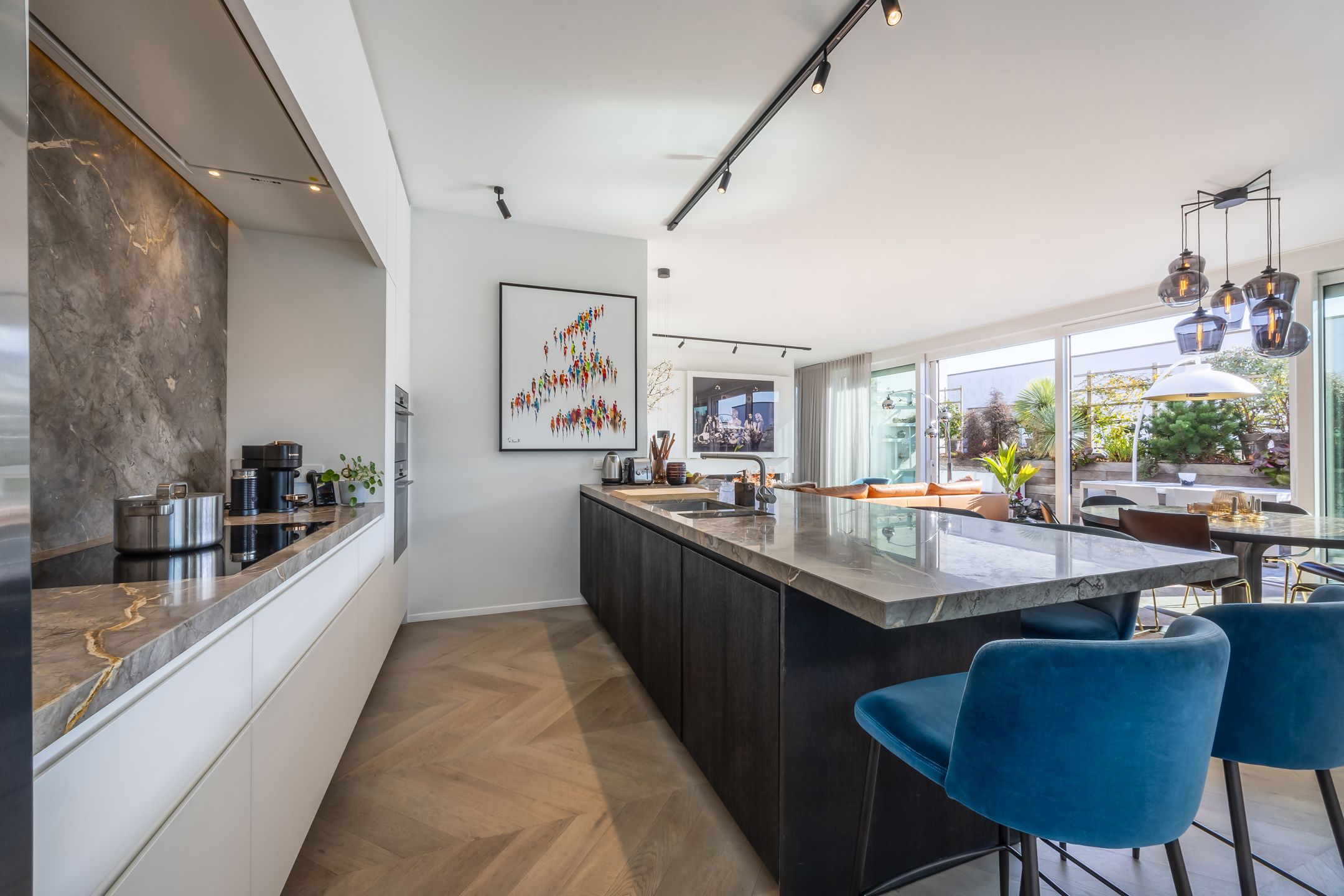 Sublieme penthouse met groot zonnig terras op toplocatie.  foto 3