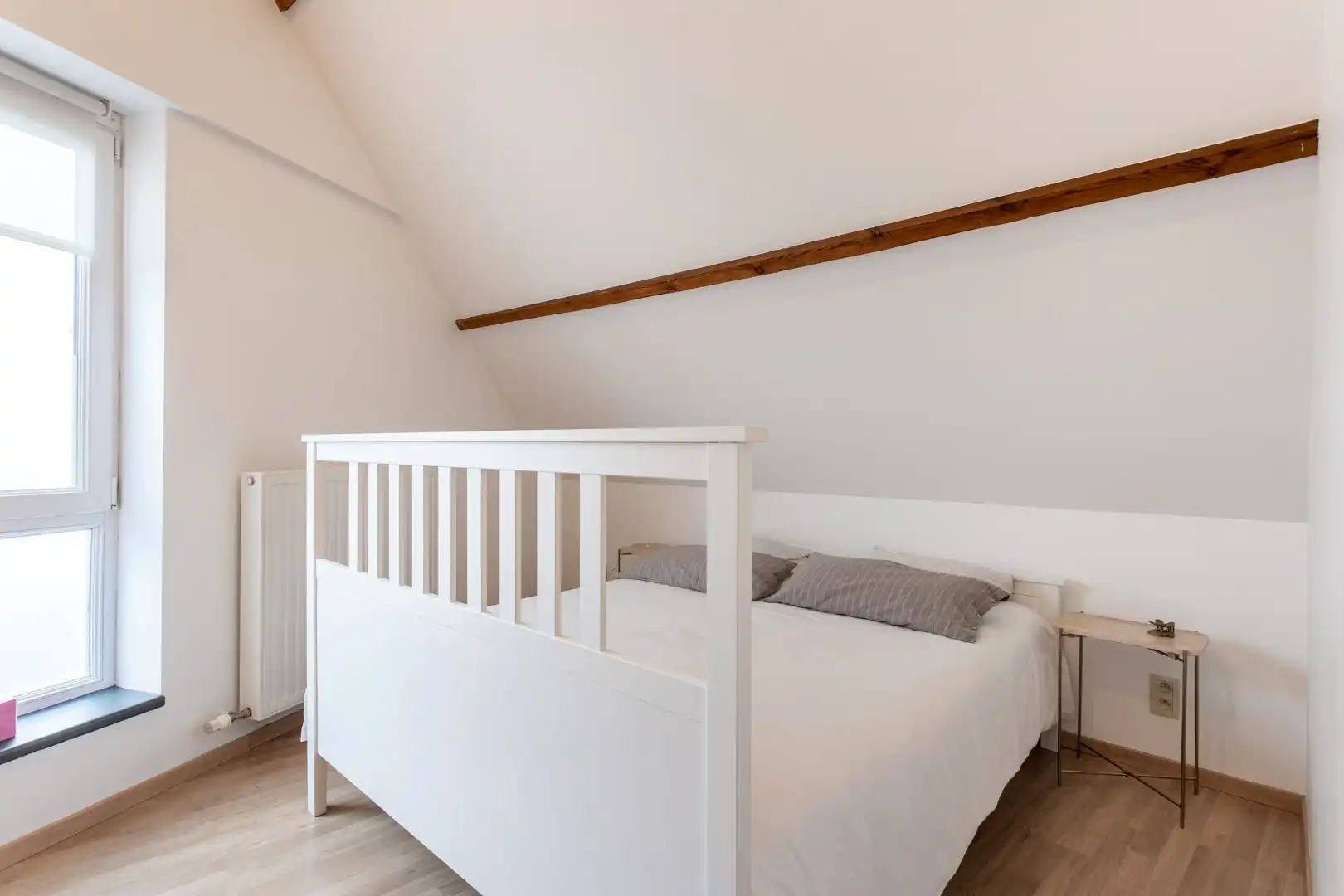 Opbrengsteigendom te koop met 3 app (+-100m²) én garagebox foto 17