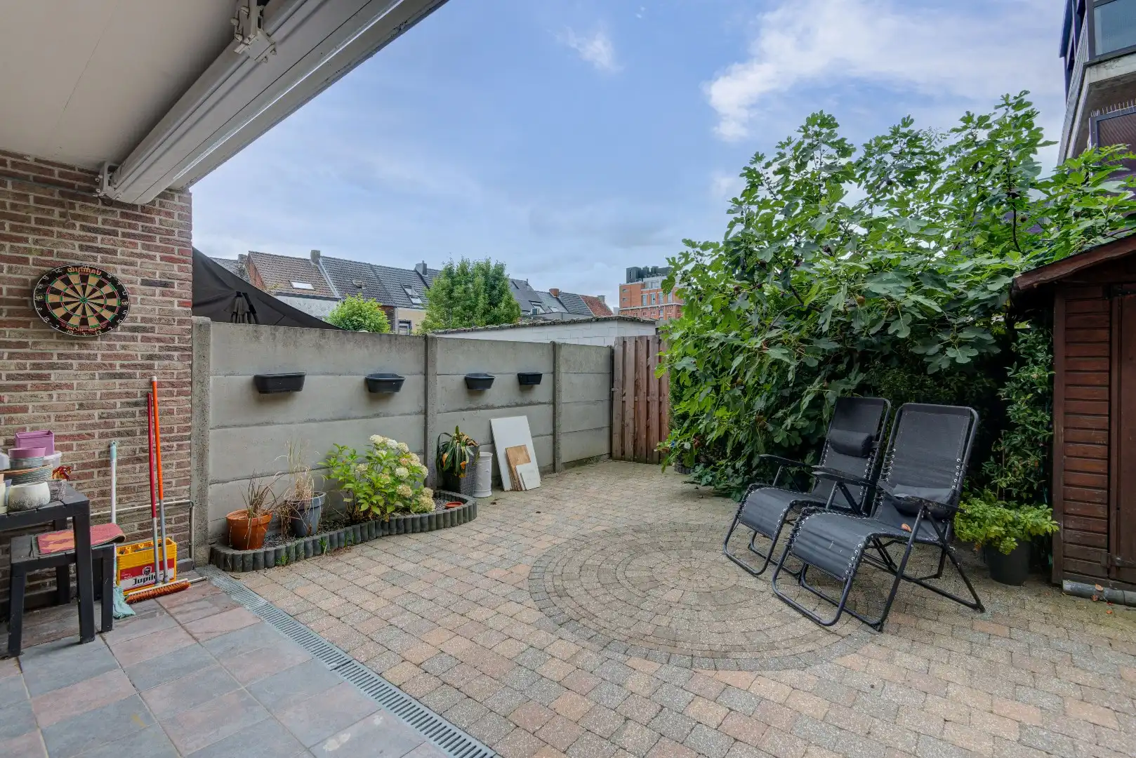 Instapklaar appartement met 2 slaapkamers en tuin foto 25