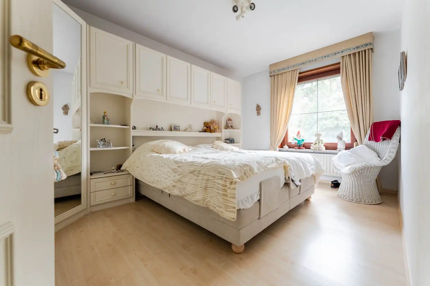 Te huur: Prachtige woning in het villapark Achel Statie op 1350m² foto 17