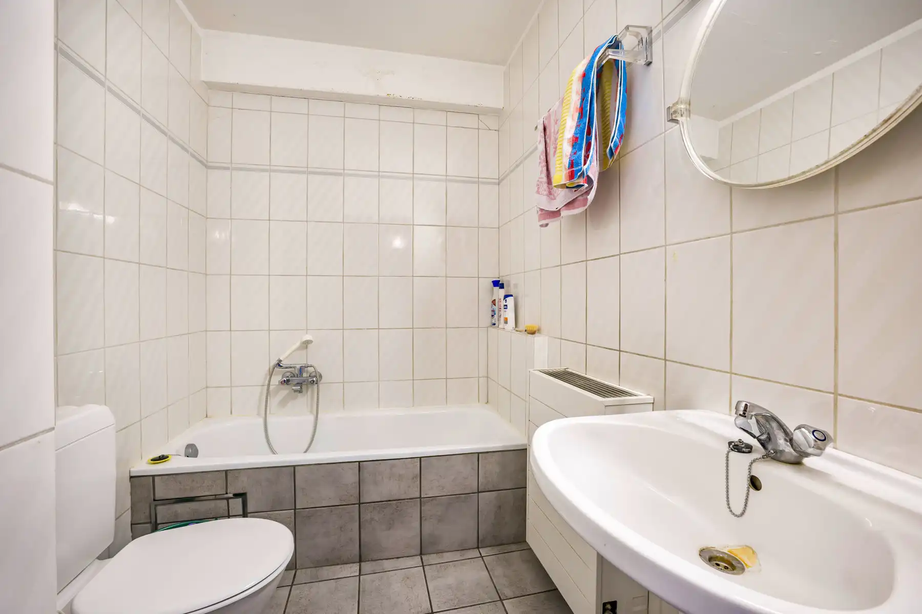 Goed gelegen appartement met 2 slaapkamers en garage foto 9