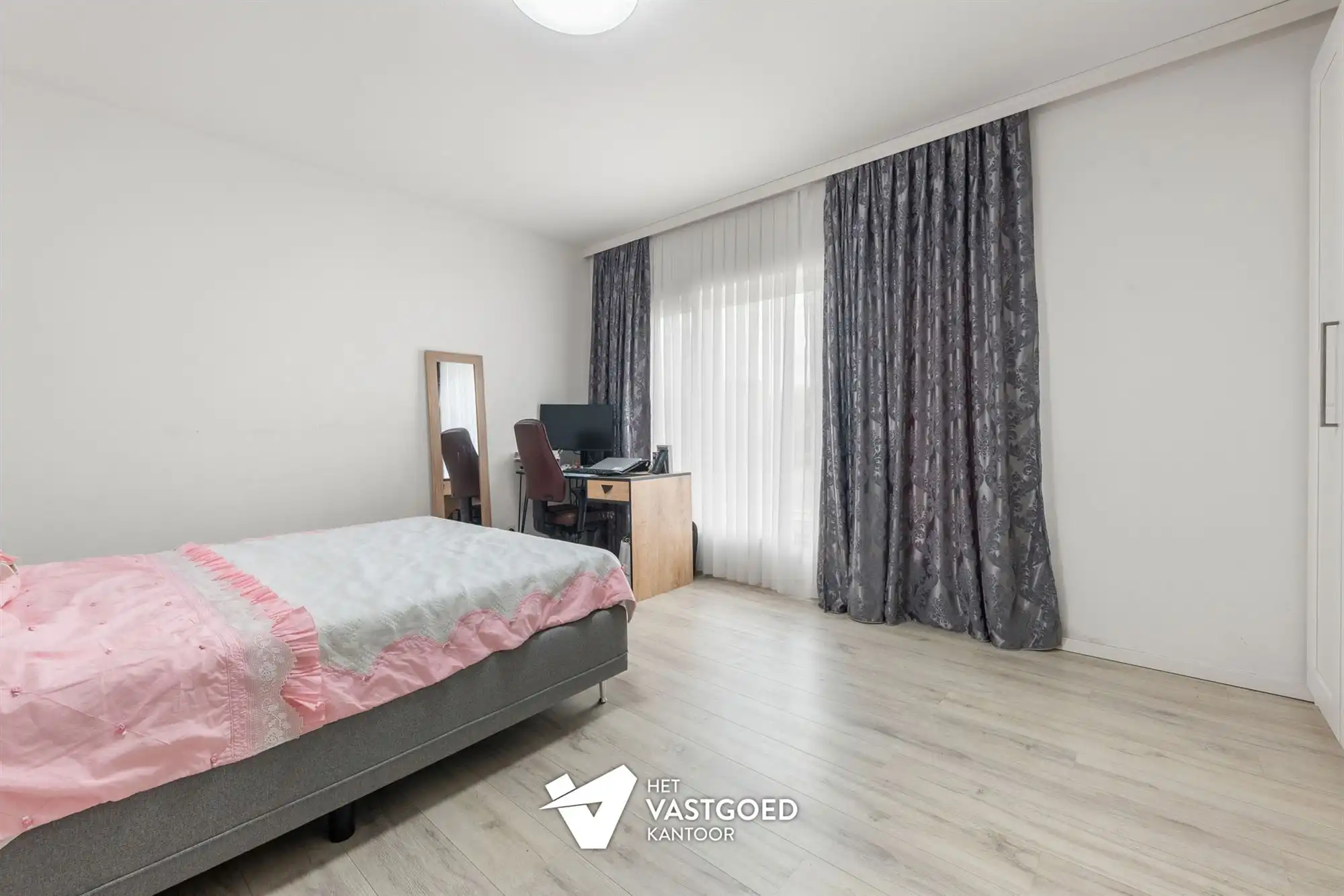 PERFECT ONDERHOUDEN EN ENERGIEZUINIG GELIJKVLOERS APPARTEMENT (165M²) EN TUIN TE BERINGEN foto 16