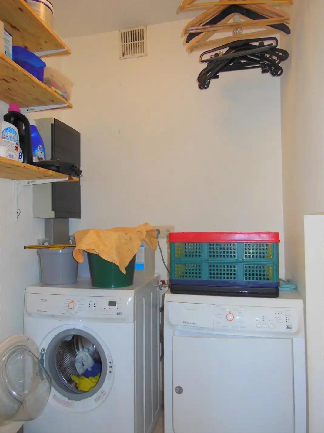 Gezellig gelijkvloersappartement met zonnige tuin en garage foto 7