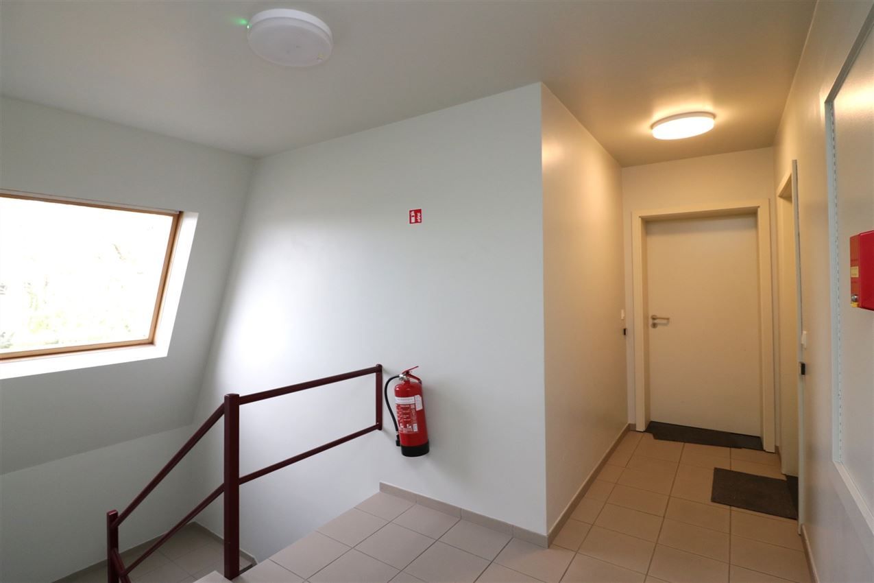 Appartement, twee slaapkamers, autostaanplaats in centrum foto 3