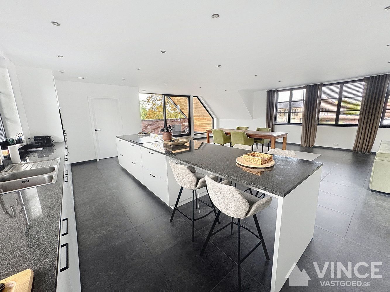 Ruim en energiezuinig nieuwbouwappartement met magnifiek uitzicht foto 3