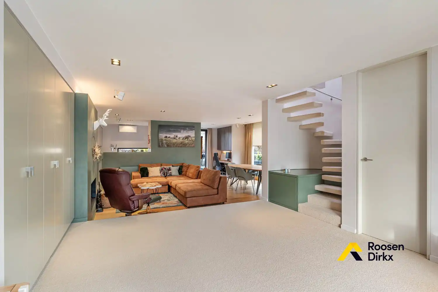 Luxe duplex (190m²) met 5 slaapkamers, groot terras en stadstuin te Venneborg foto 7