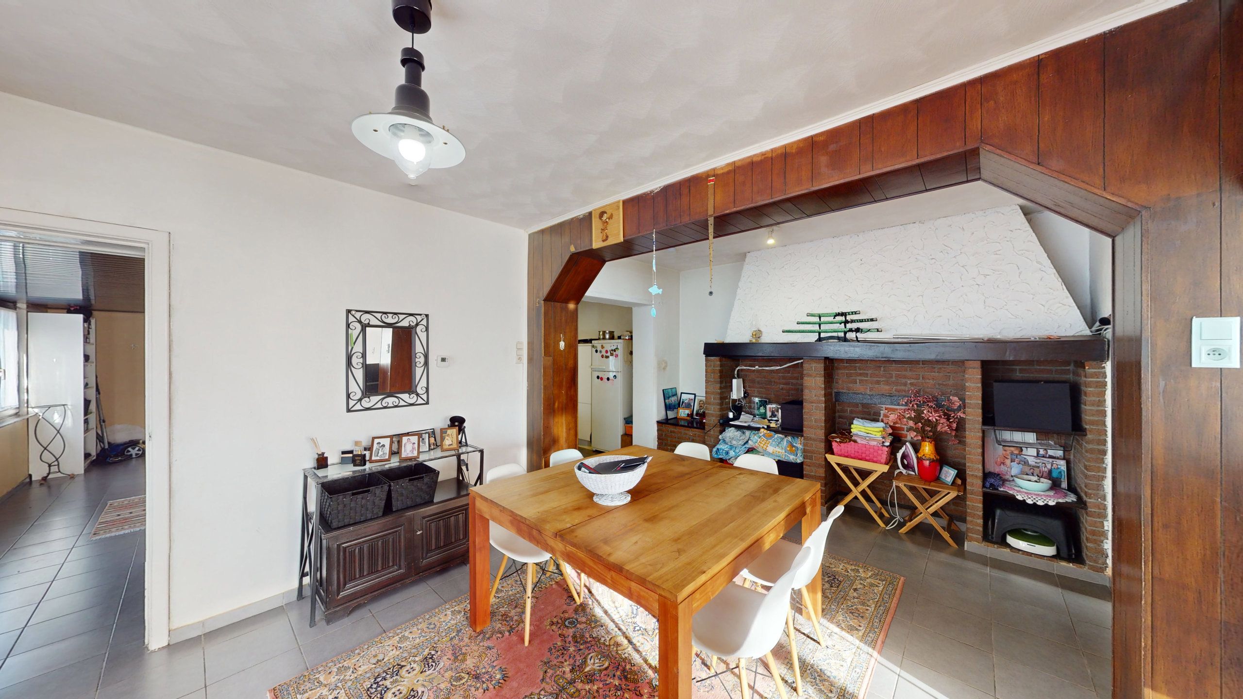 Half open gezinswoning, centraal gelegen, met 3 slaapkamers! foto 5