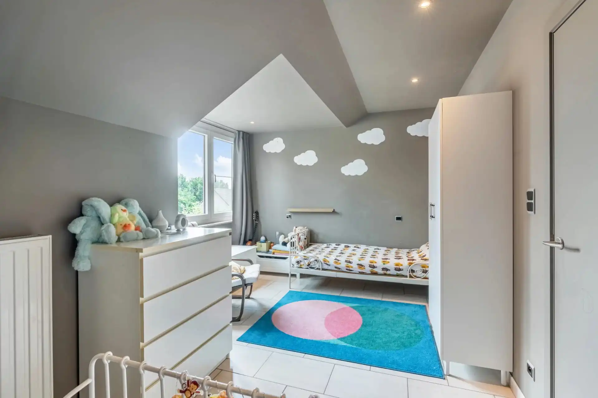 Ruime gezinswoning met 4 slaapkamers te Stal foto 11