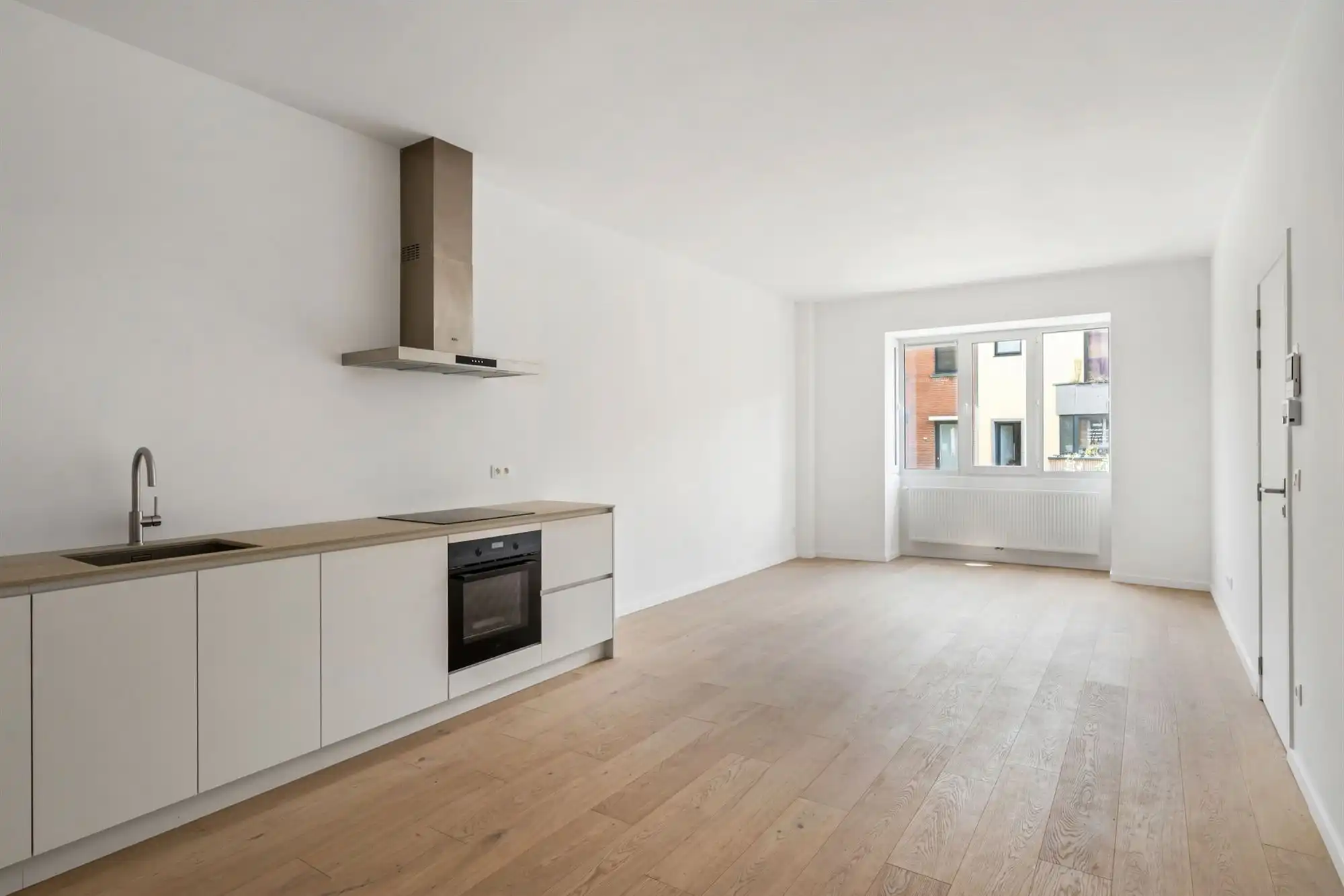 Groen omgeven wonen in gegeerde Unitaswijk foto 4
