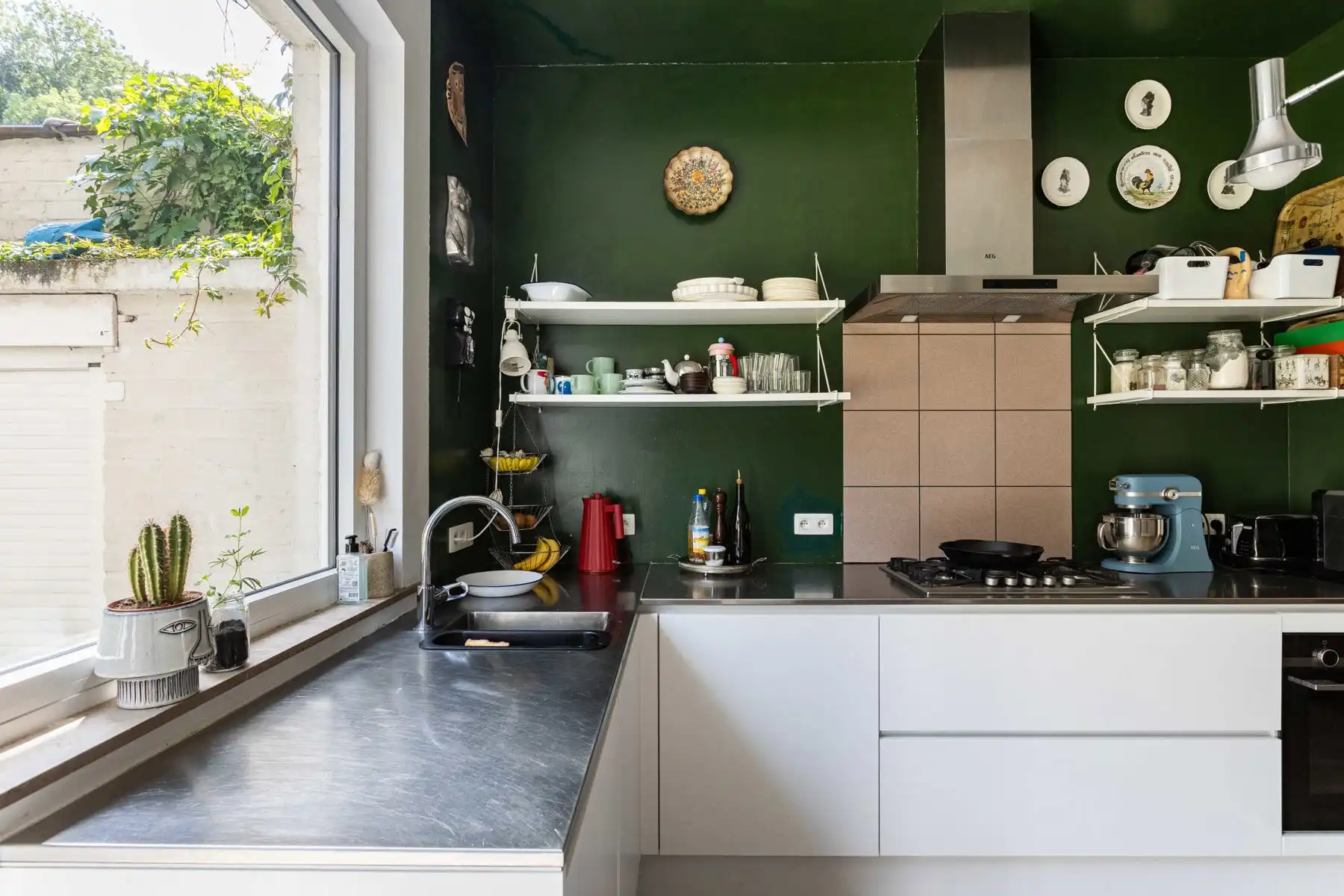 Woning met zuidgerichte tuin en garage in Laken foto 14