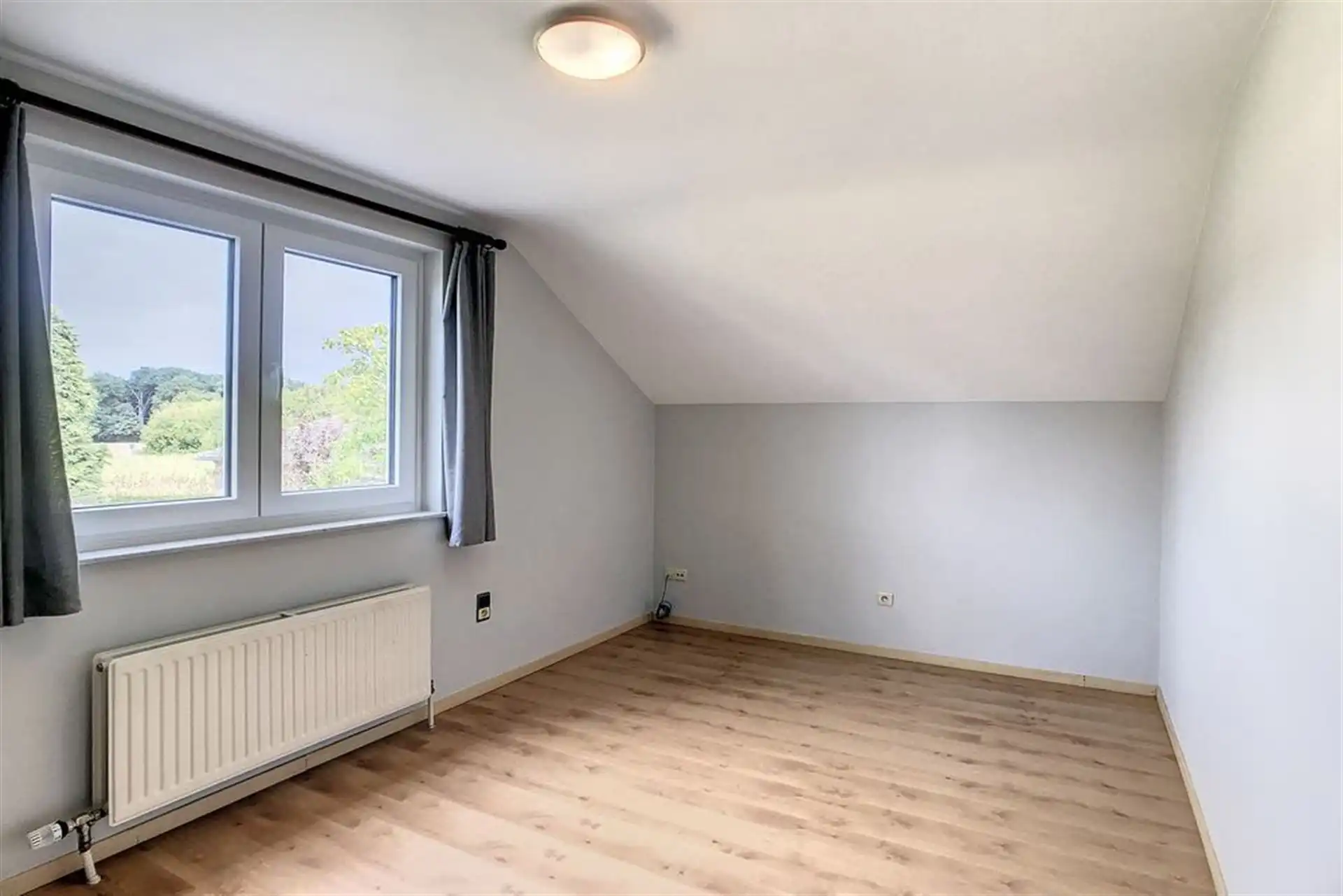 Rustig gelegen en energiezuinige villa foto 15