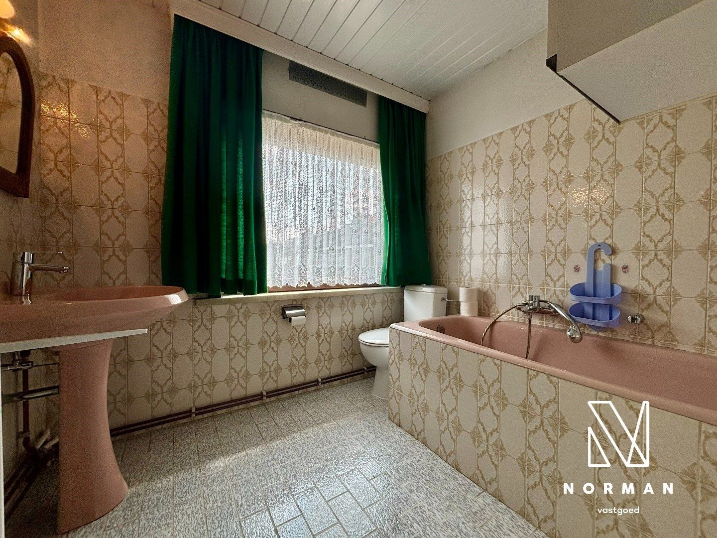 Stevige woning met 3 slpk op mooie locatie in Kuurne! foto 12