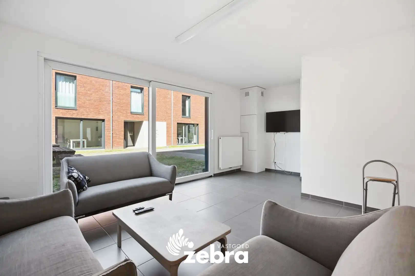 Lichtrijke studio op rustige ligging vlakbij Brugse hogescholen! foto 11