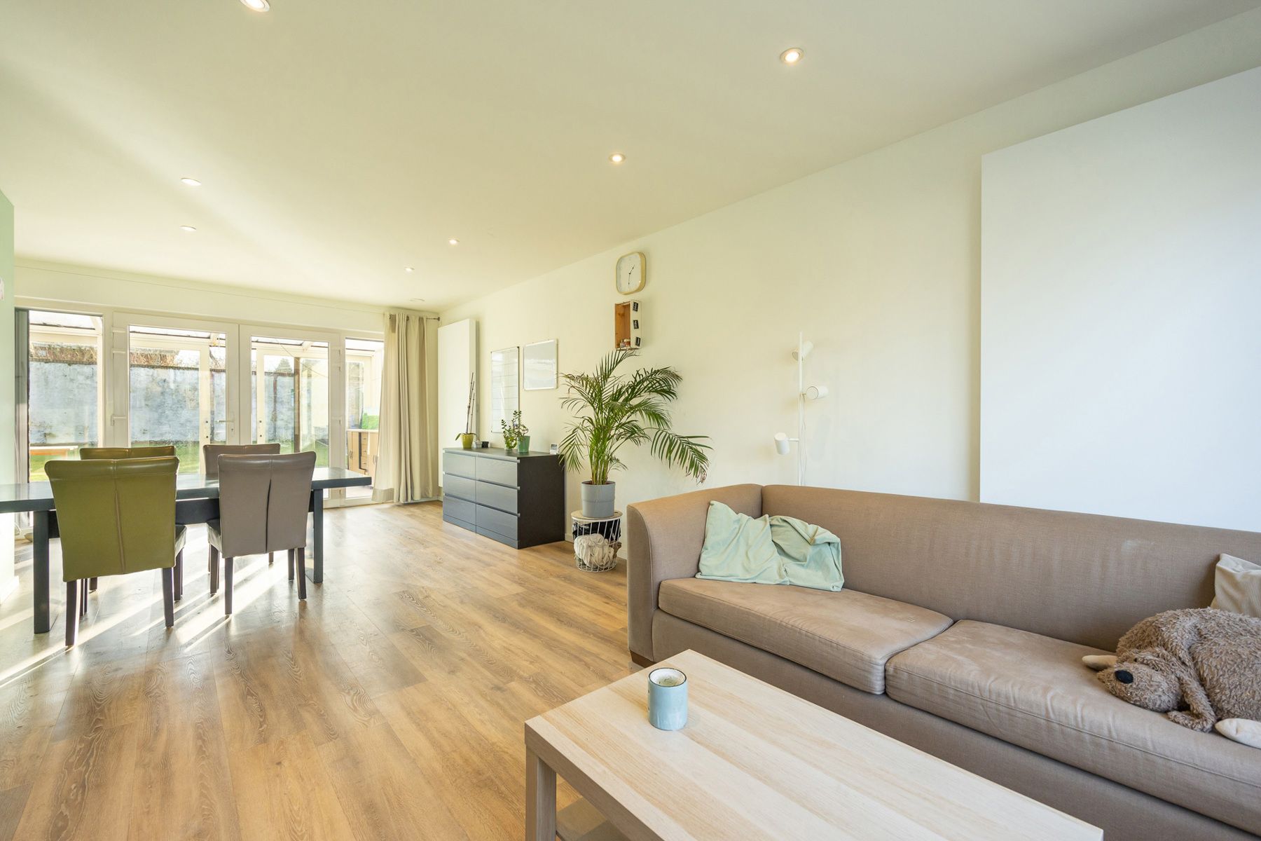 Energiezuinige halfopen bebouwing met 3 slaapkamers op een perceel van 475m². foto 3