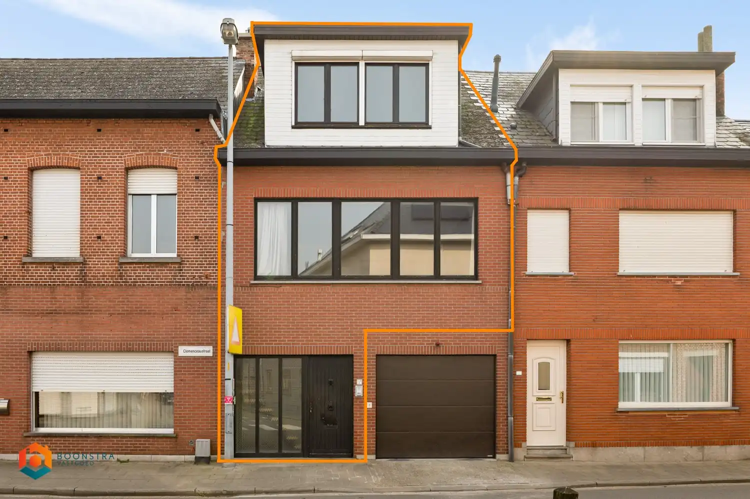 Woning met 2 slkprs te Elzenstraat foto {{pictureIndex}}