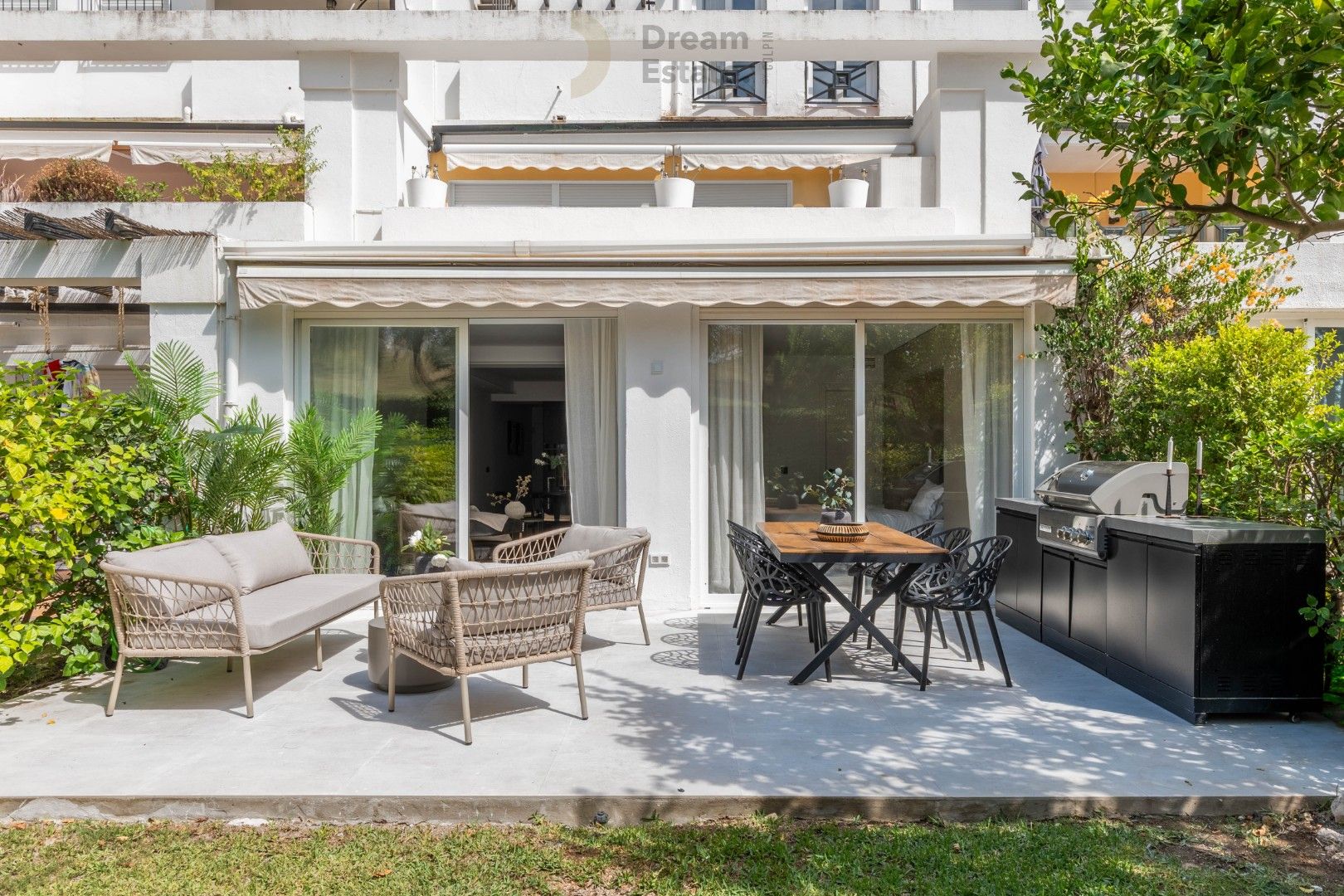 Nieuw Gerenoveerd Appartement op een Toplocatie in La Quinta, Nueva Andalucia foto 5
