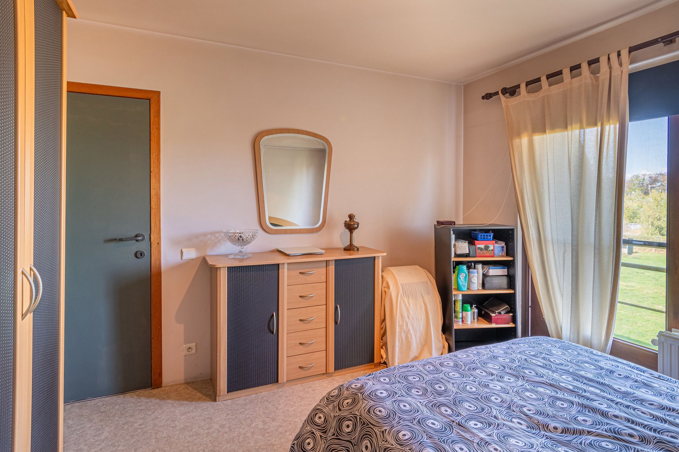 Ruim 3-slaapkamerappartement met garage foto 7