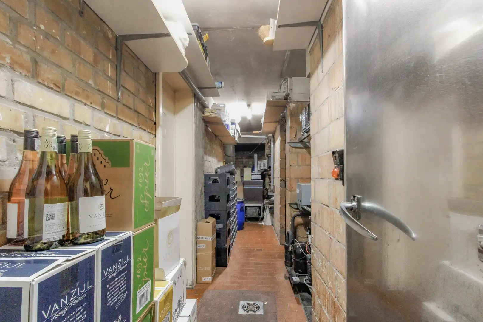 Over te nemen  – Volledig uitgerust toprestaurant | Heldenplein 33, Knokke-Heist foto 24