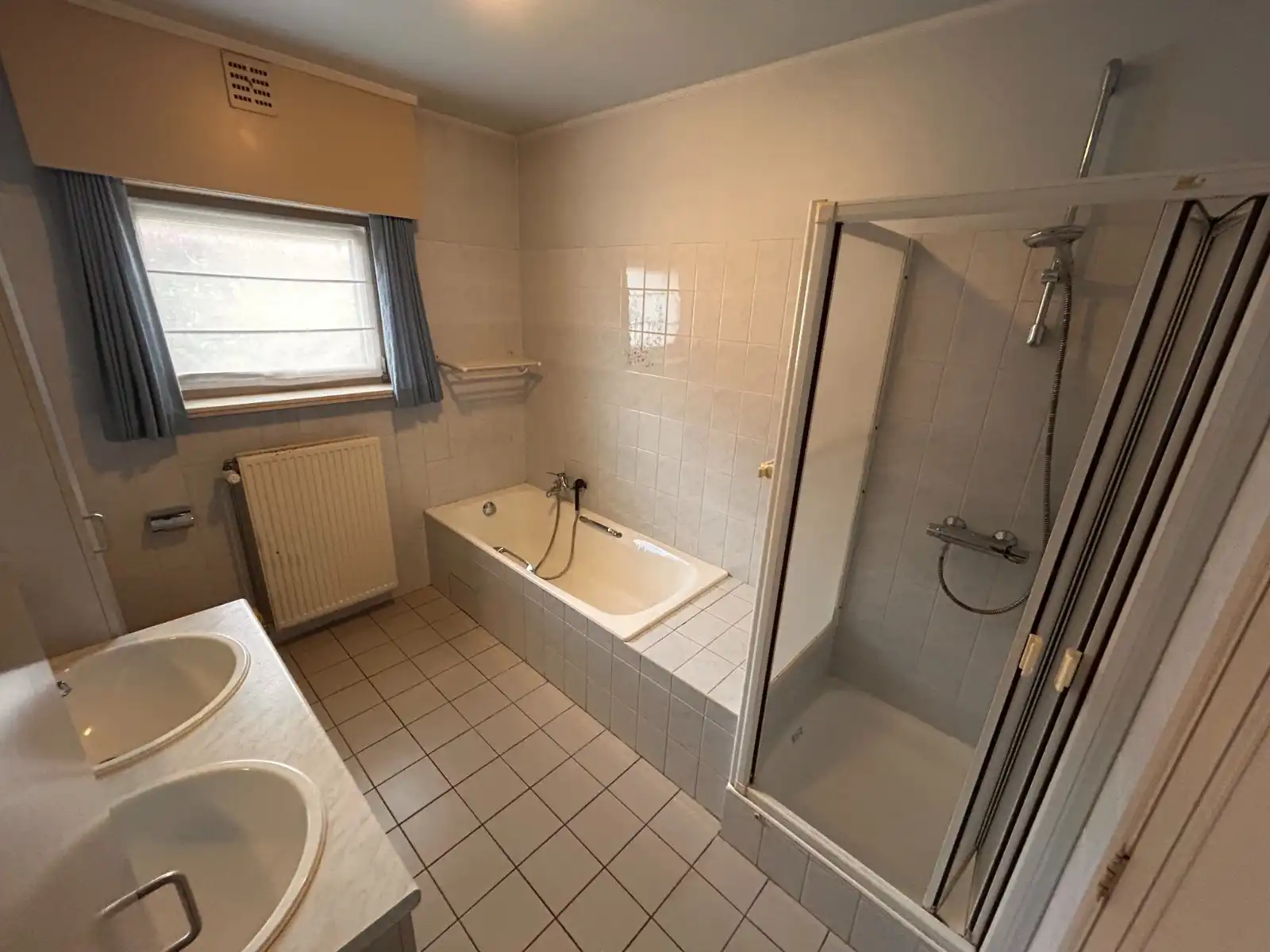 Instapklare woning nabij centrum Deinze foto 16