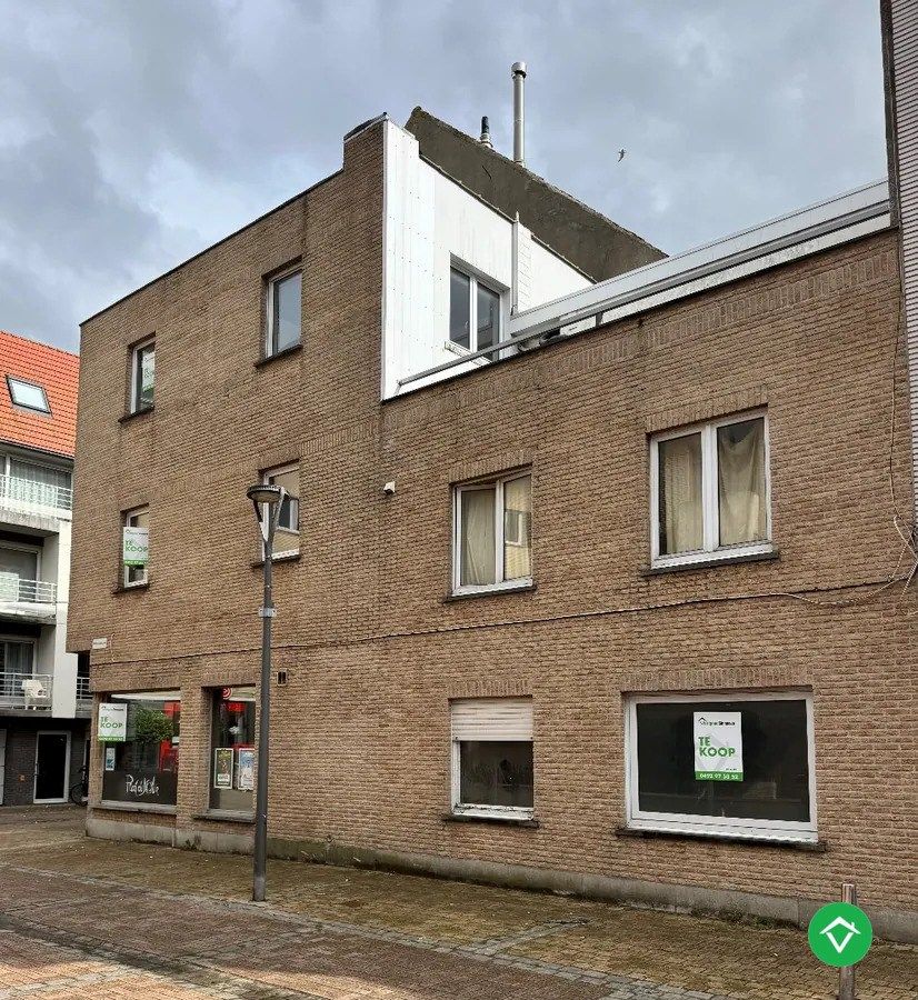 Opbrengsteigendom te koop in centrum Bredene foto 23