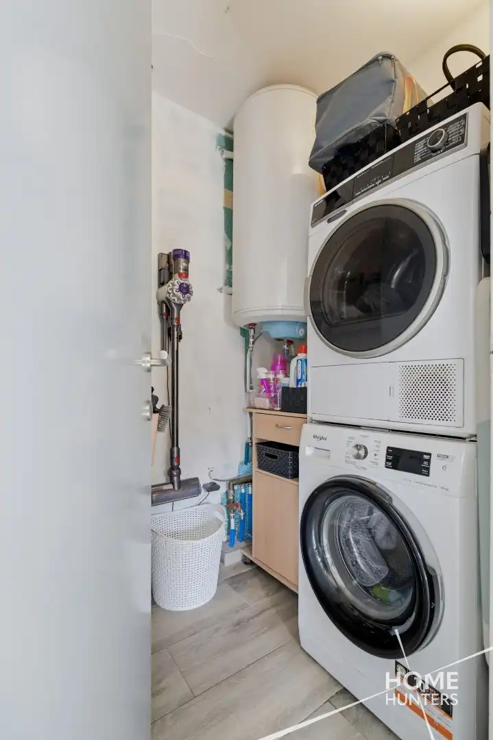 LICHTRIJK EN GERENOVEERD 3-SLAAPKAMERAPPARTEMENT OP CENTRALE LIGGING IN OUDENBURG foto 13
