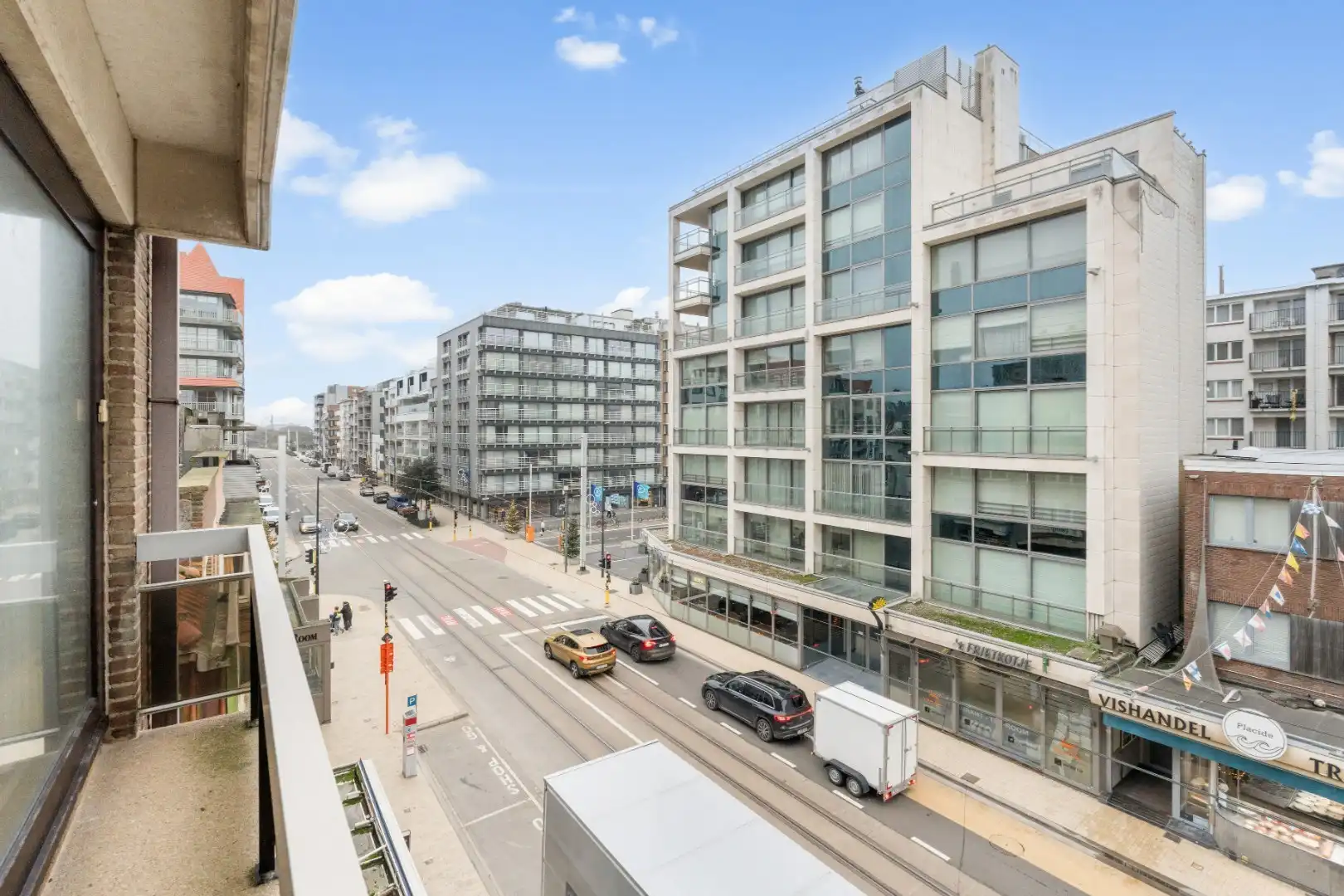 RUIM 3 SLAAPKAMERAPPARTEMENT TE KOOP  IN HET CENTRUM VAN OOSTDUINKERKE BAD foto 19