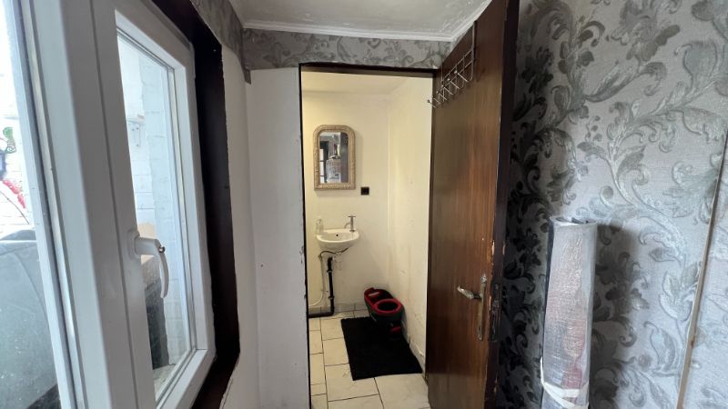 RUIME STADSWONING MET AANGENAME KOER foto 6
