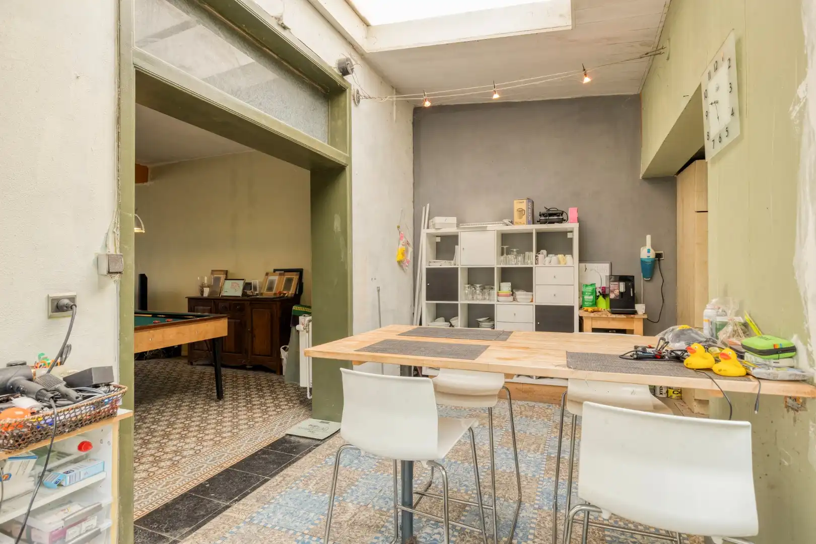 Halfopen bebouwing met 5 ruime slaapkamers, 2 badkamers, garage en tuin in Holsbeek – bewoonbare oppervlakte 214m² foto 8