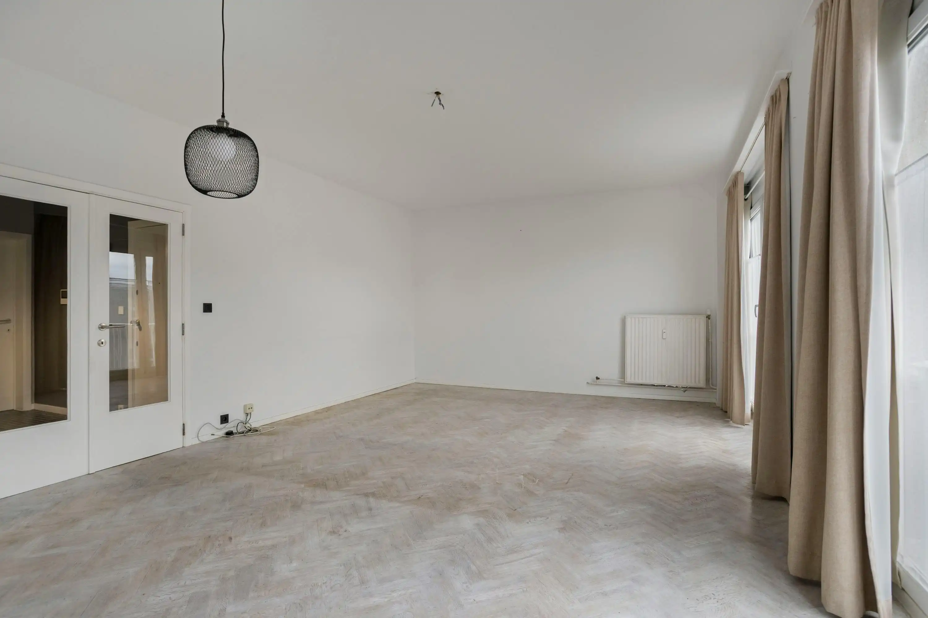 Appartement drie slaapkamers te koop in centrum Brussel foto 3