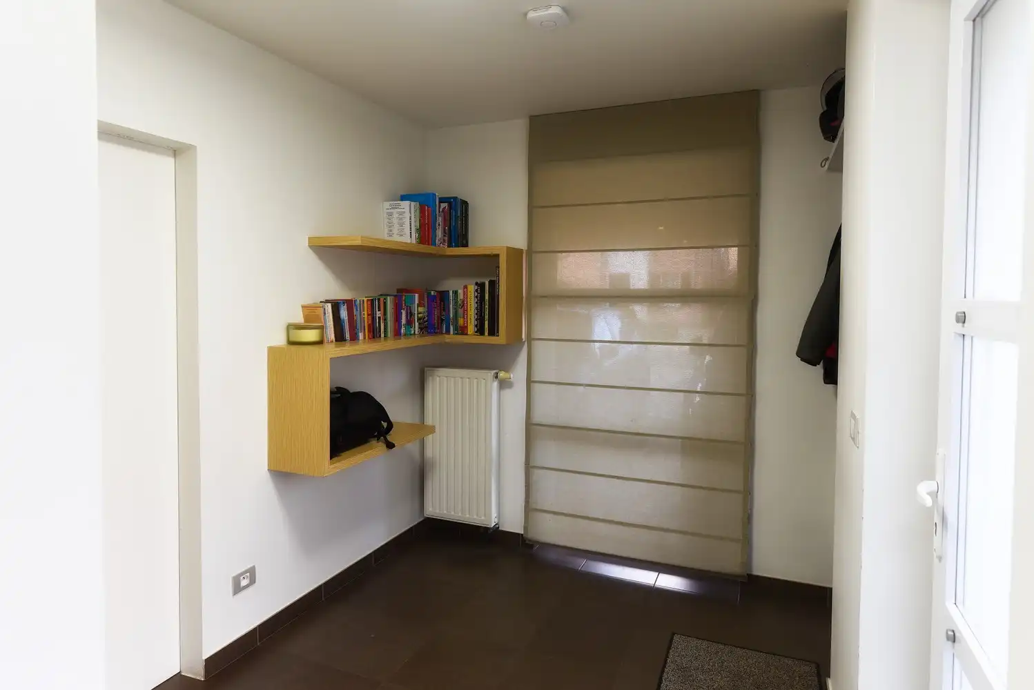 Rustig gelegen instapklare woning met 4 slaapkamers. foto 2