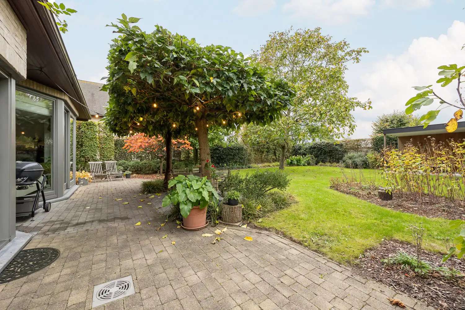 Instapklare villa met 4 slk's en charmante tuin (EPC 144) foto 17