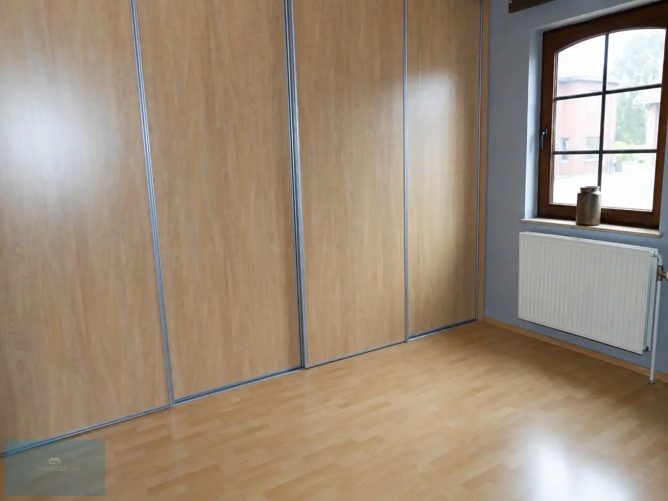 Te koop: Ruime open bebouwing met 3 slaapkamers, garage en tuin op 492 m² in Opglabbeek - Instapklare woning. foto 11