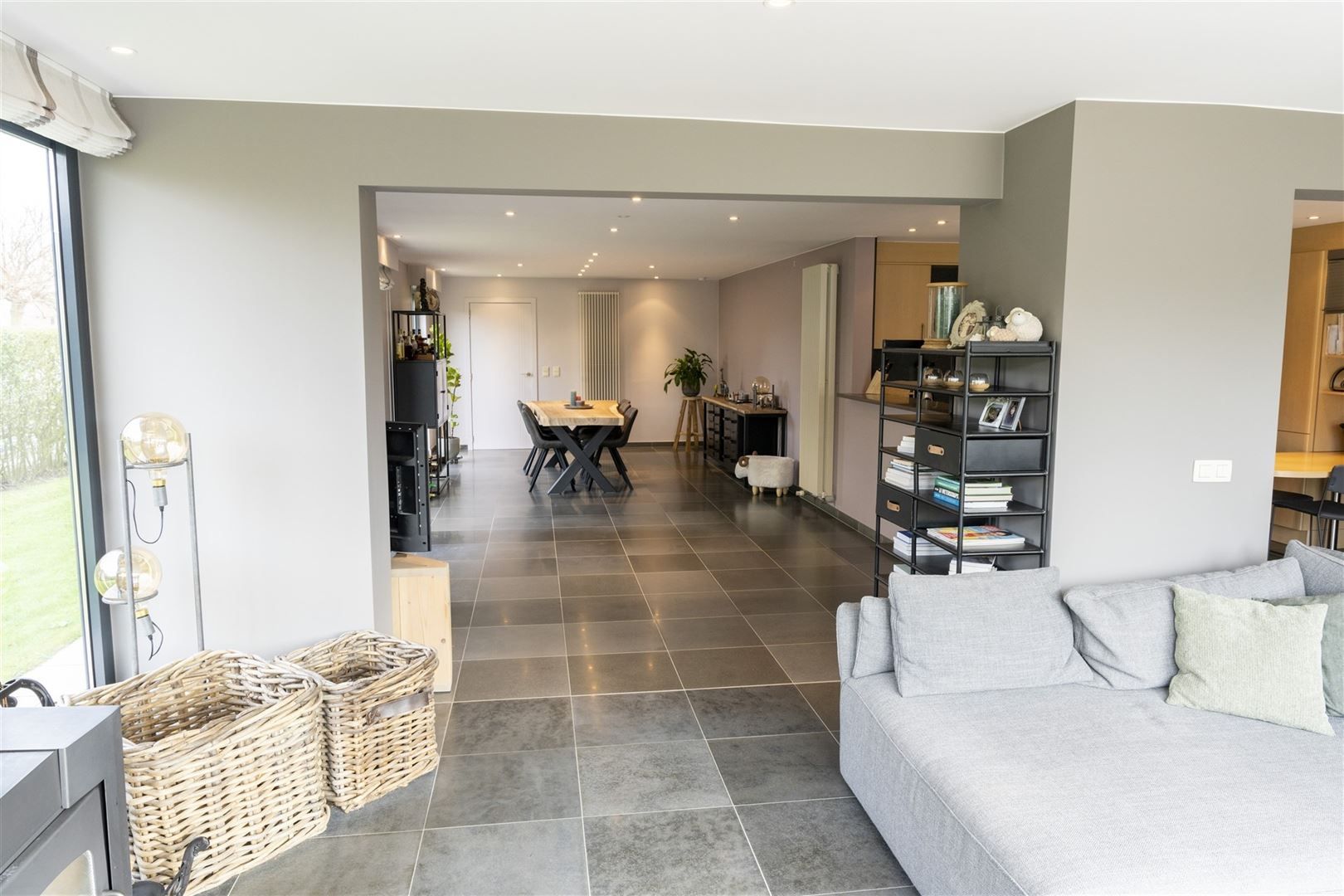 Kwalitatief afgewerkte woning met zonnige tuin, 3 slaapkamers en bureau. foto 9