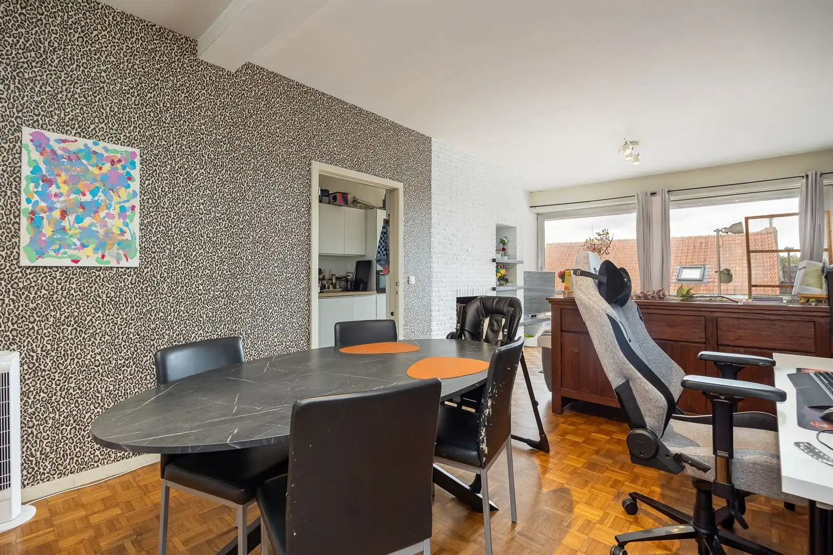 Opbrengsteigendom met 5 appartementen en garages foto 29