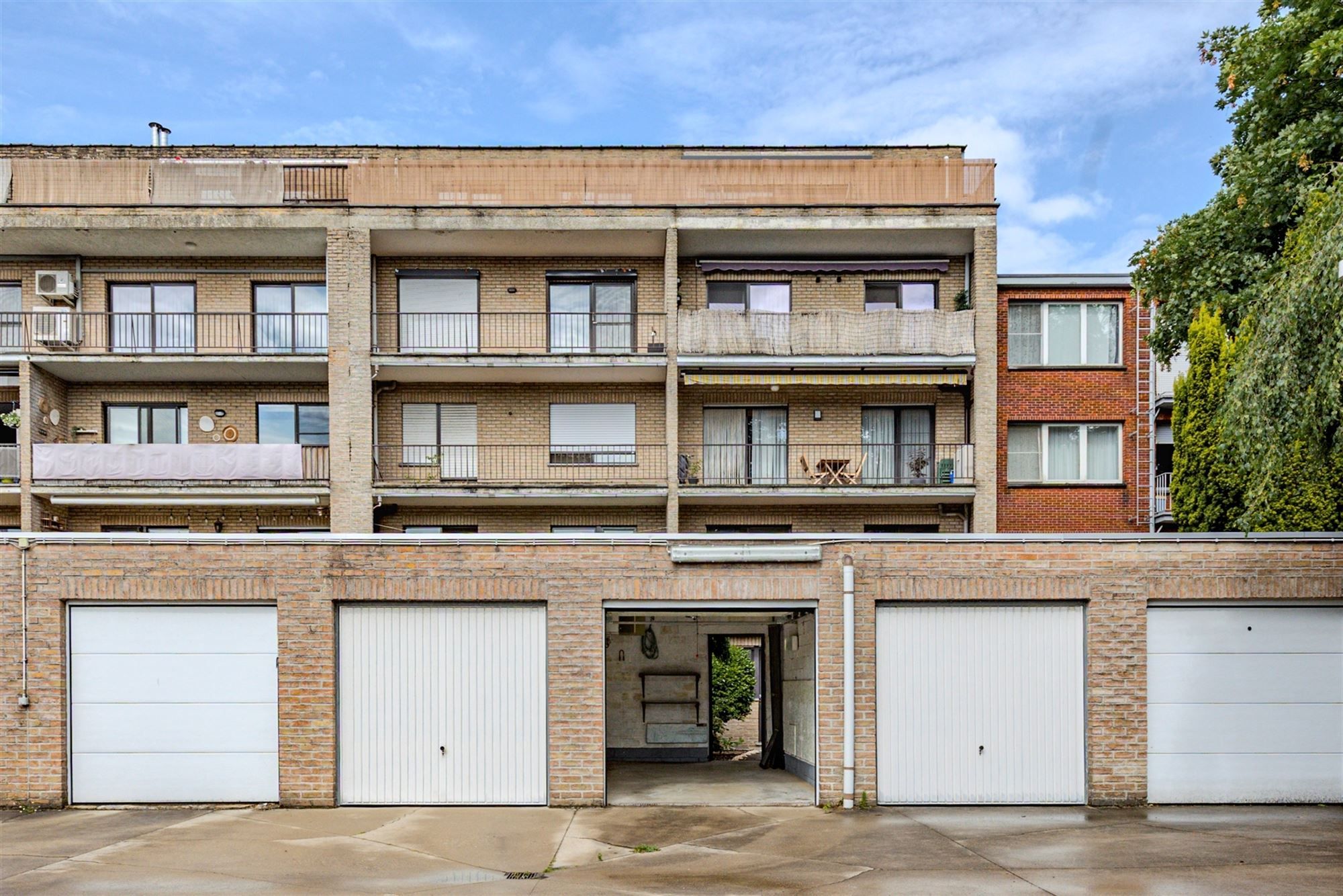 Instapklaar 2 slk appt met tuin en garagebox aan Te Boelaerpark foto 17